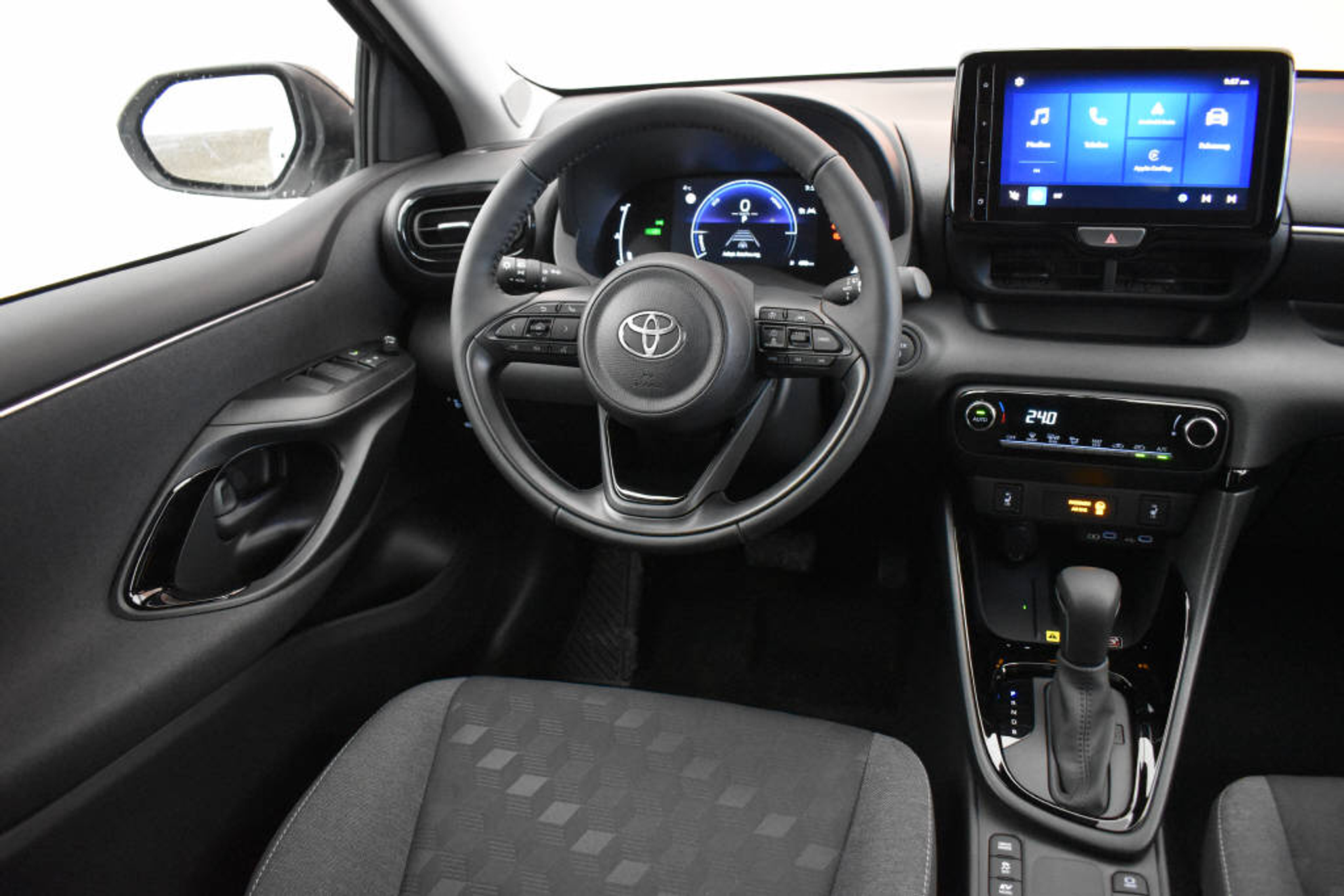 listing desktop thumbnail image 9