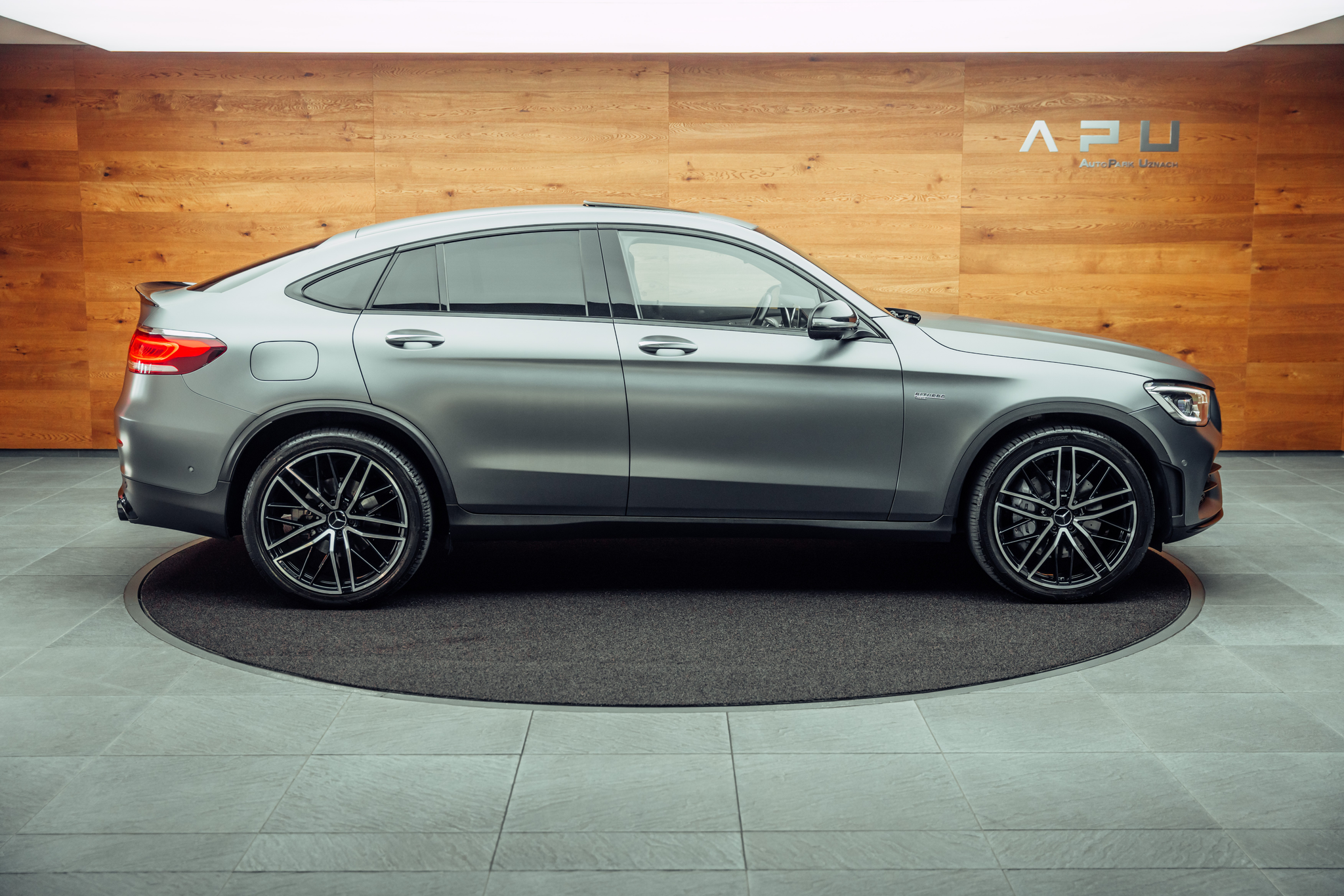 listing desktop thumbnail image 9