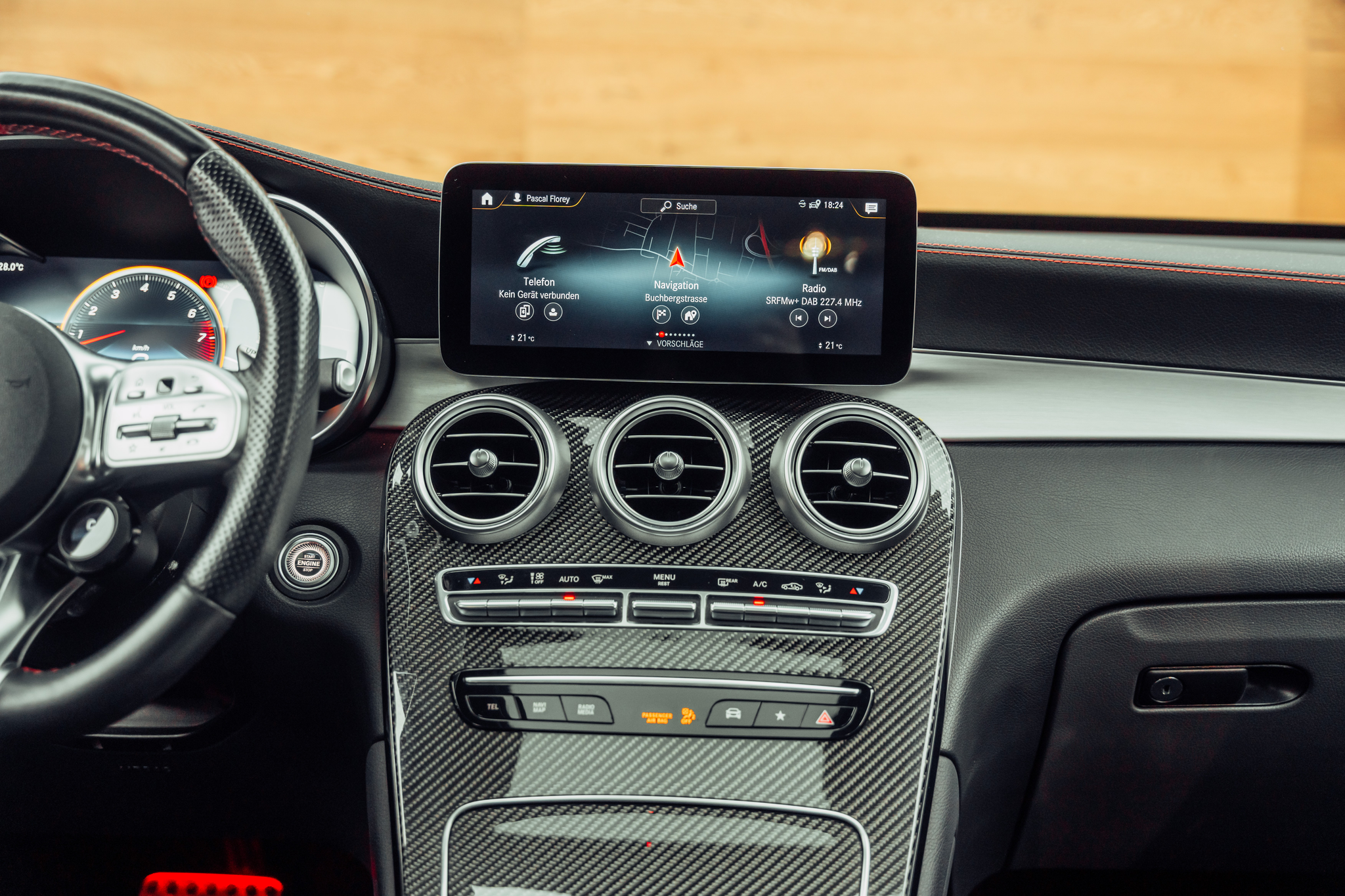 listing desktop thumbnail image 16