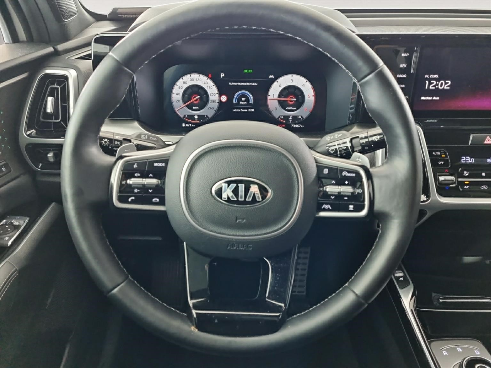 listing desktop thumbnail image 6