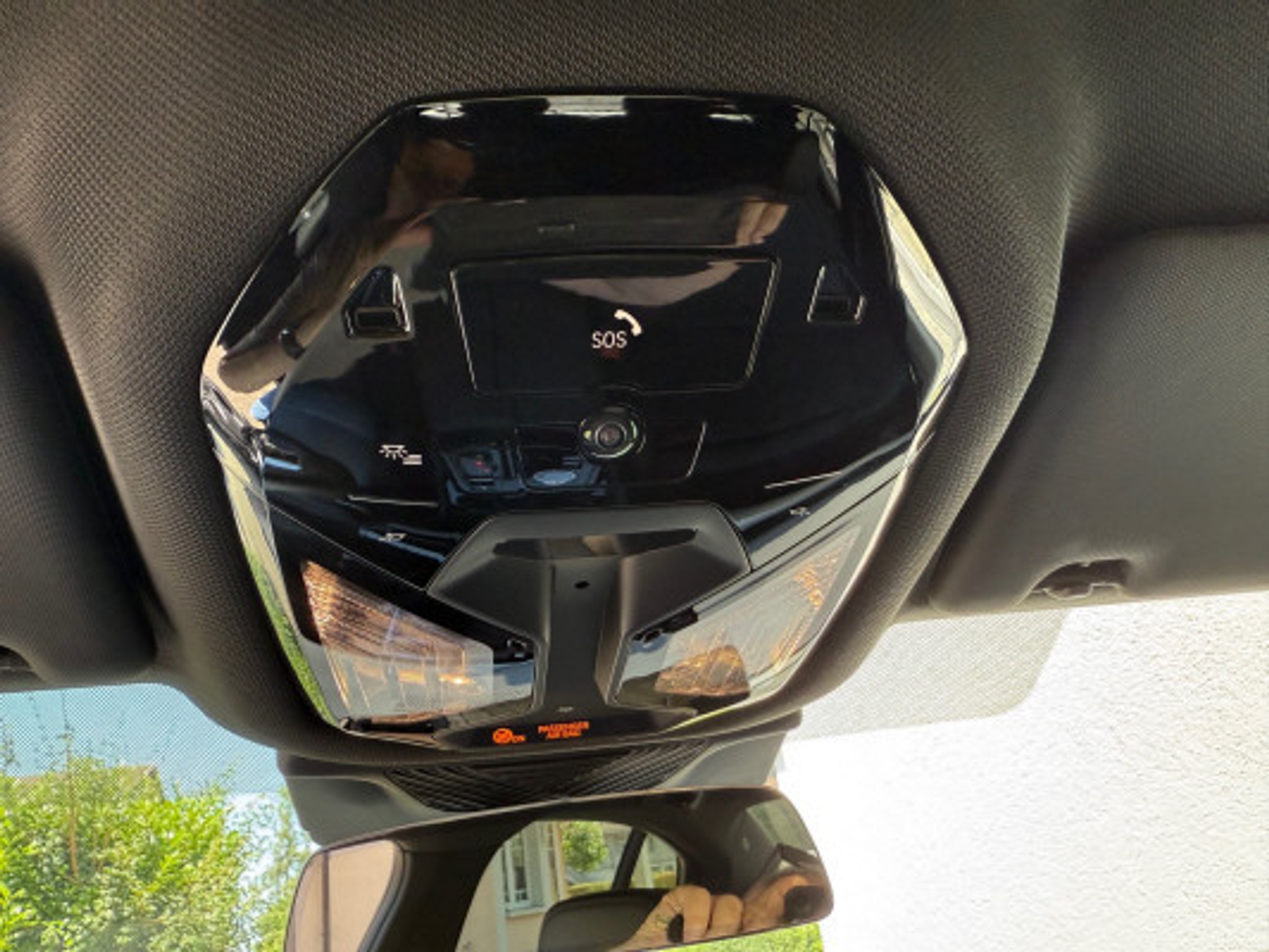 listing desktop thumbnail image 9