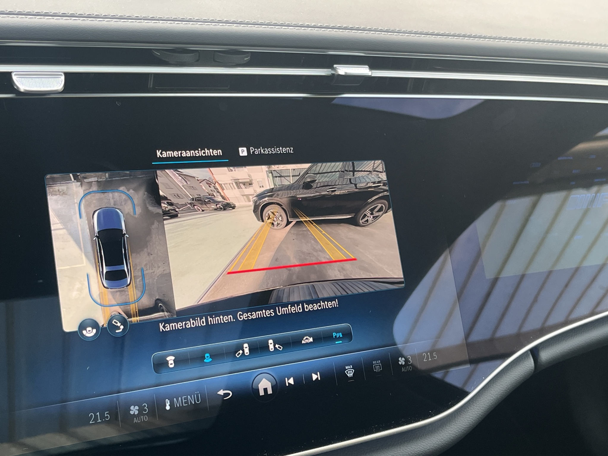 listing desktop thumbnail image 13