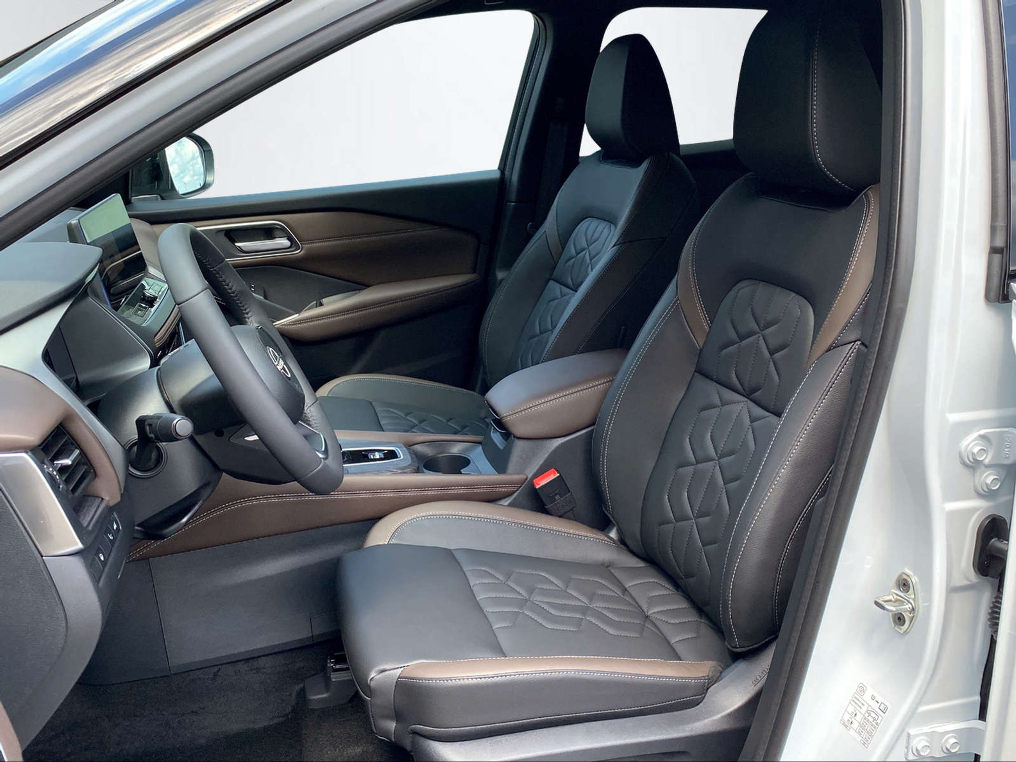 listing desktop thumbnail image 14