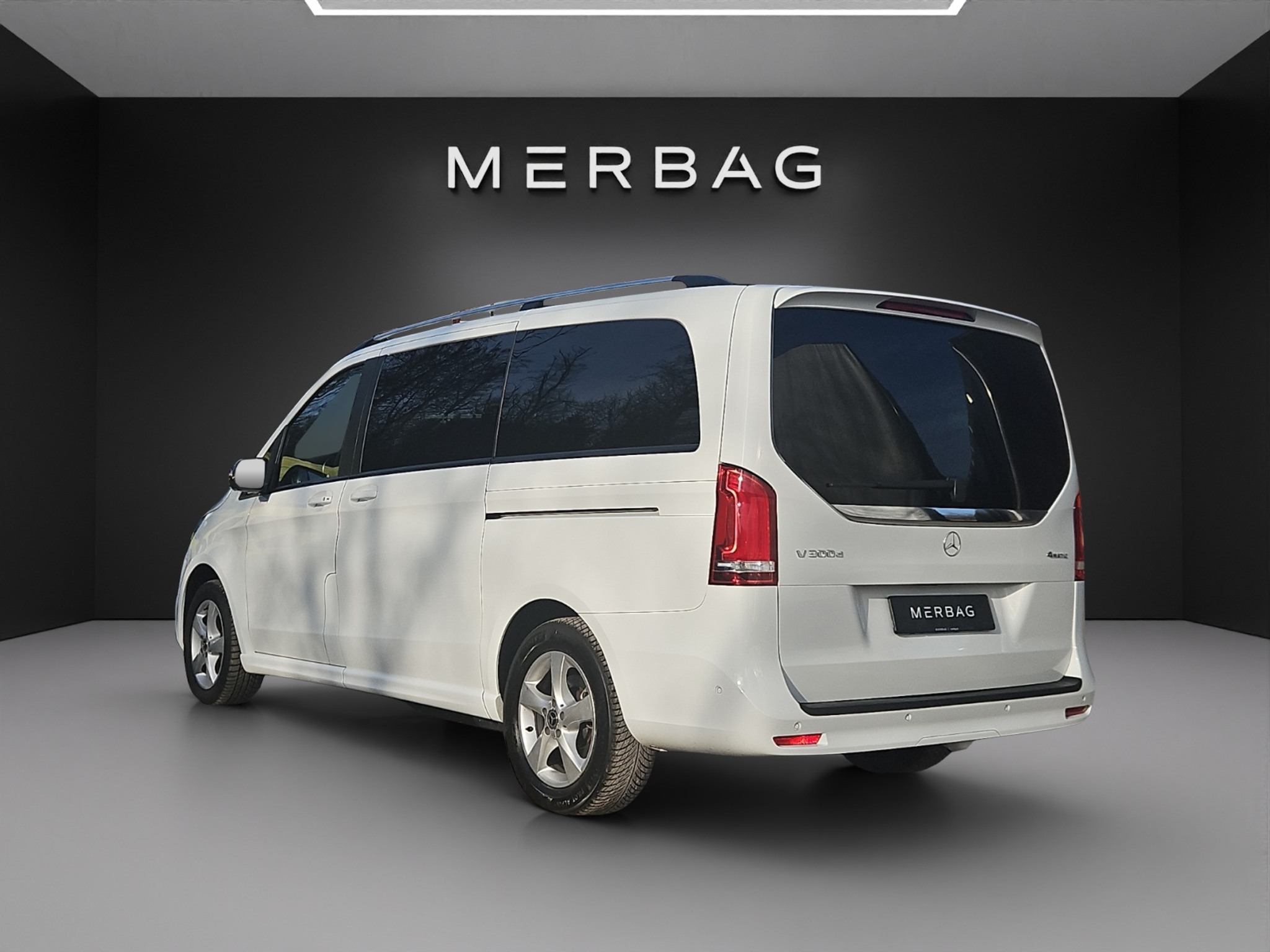 listing desktop thumbnail image 4