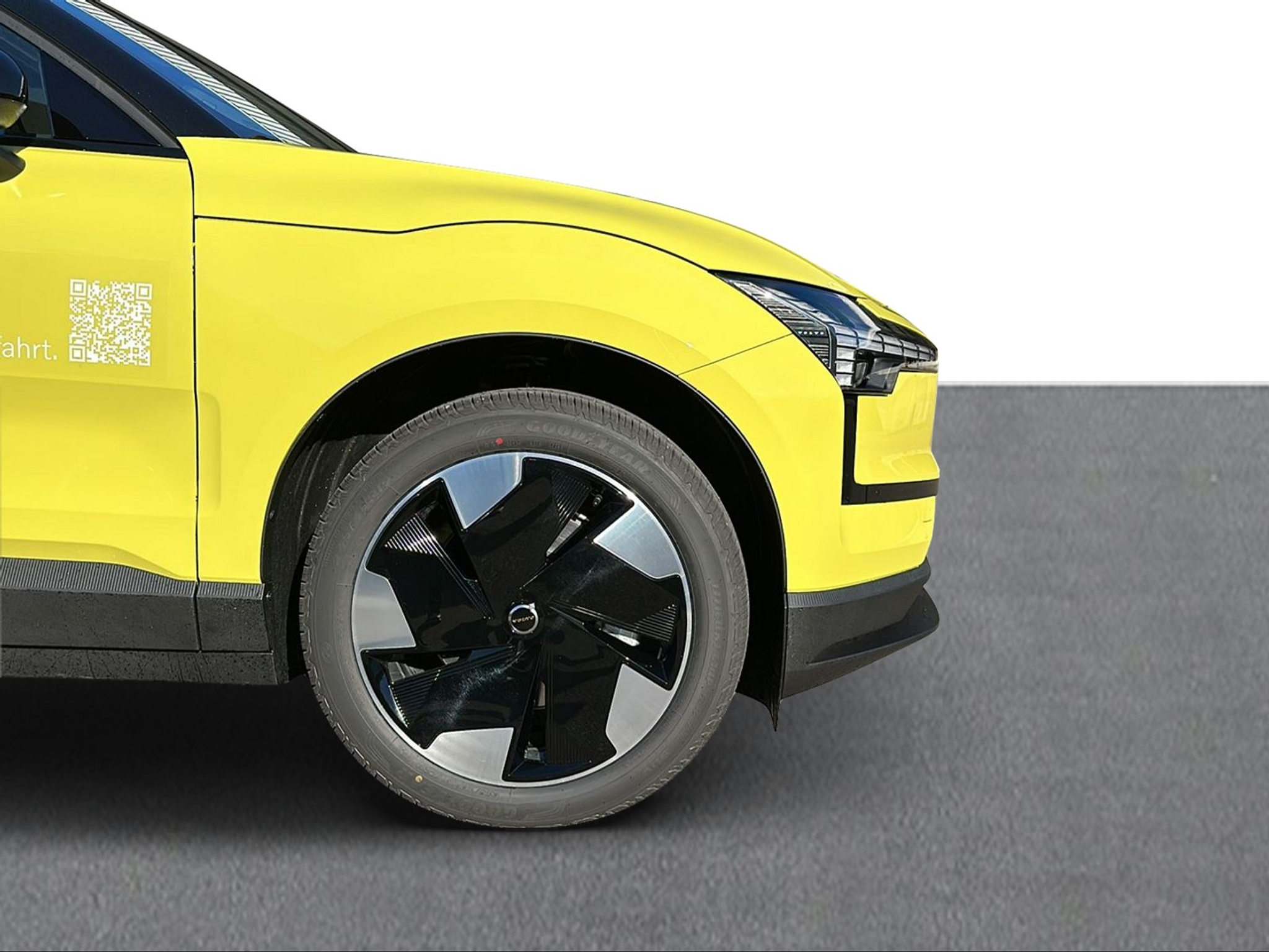 listing desktop thumbnail image 11