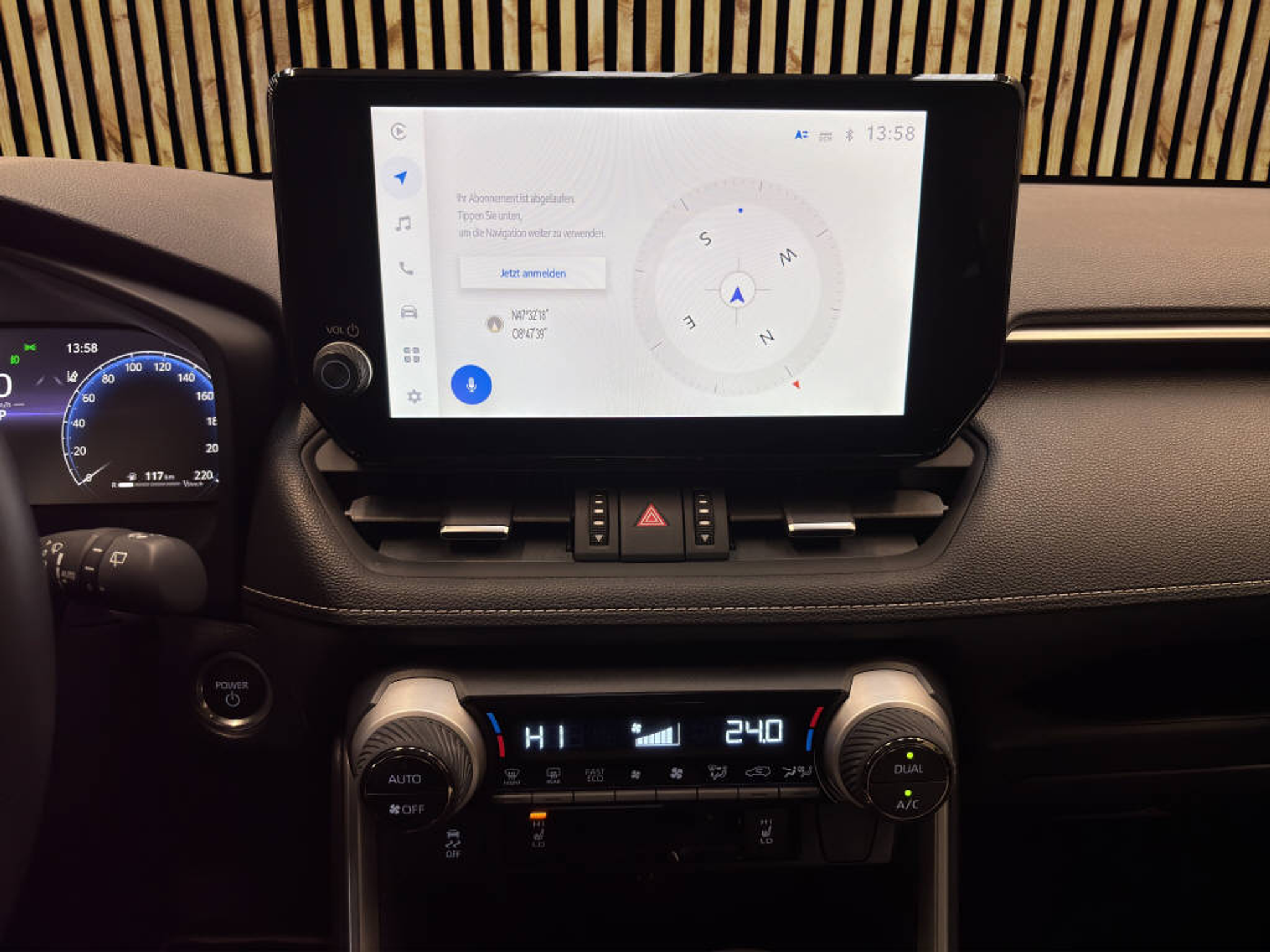 listing desktop thumbnail image 9