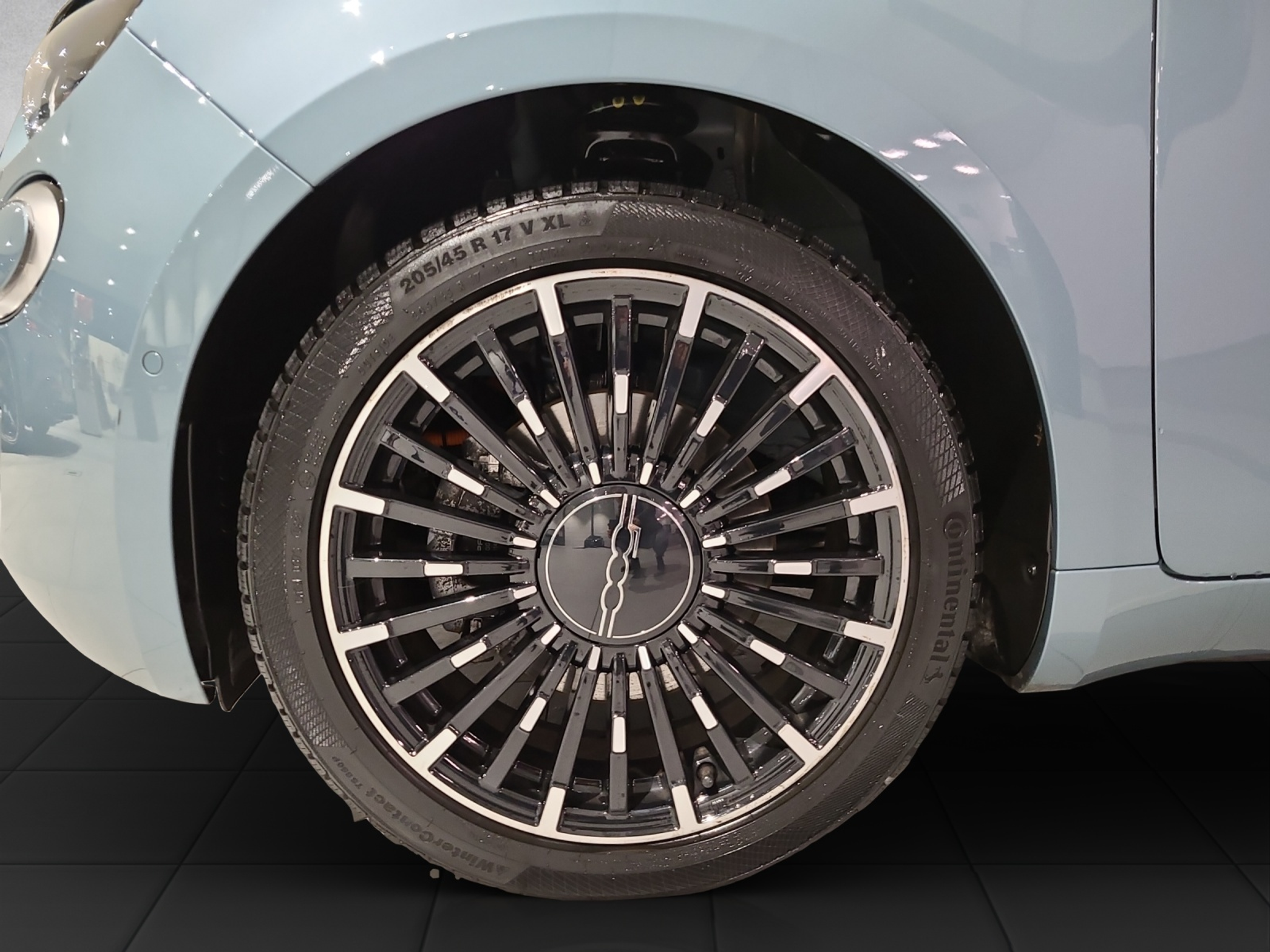 listing desktop thumbnail image 9