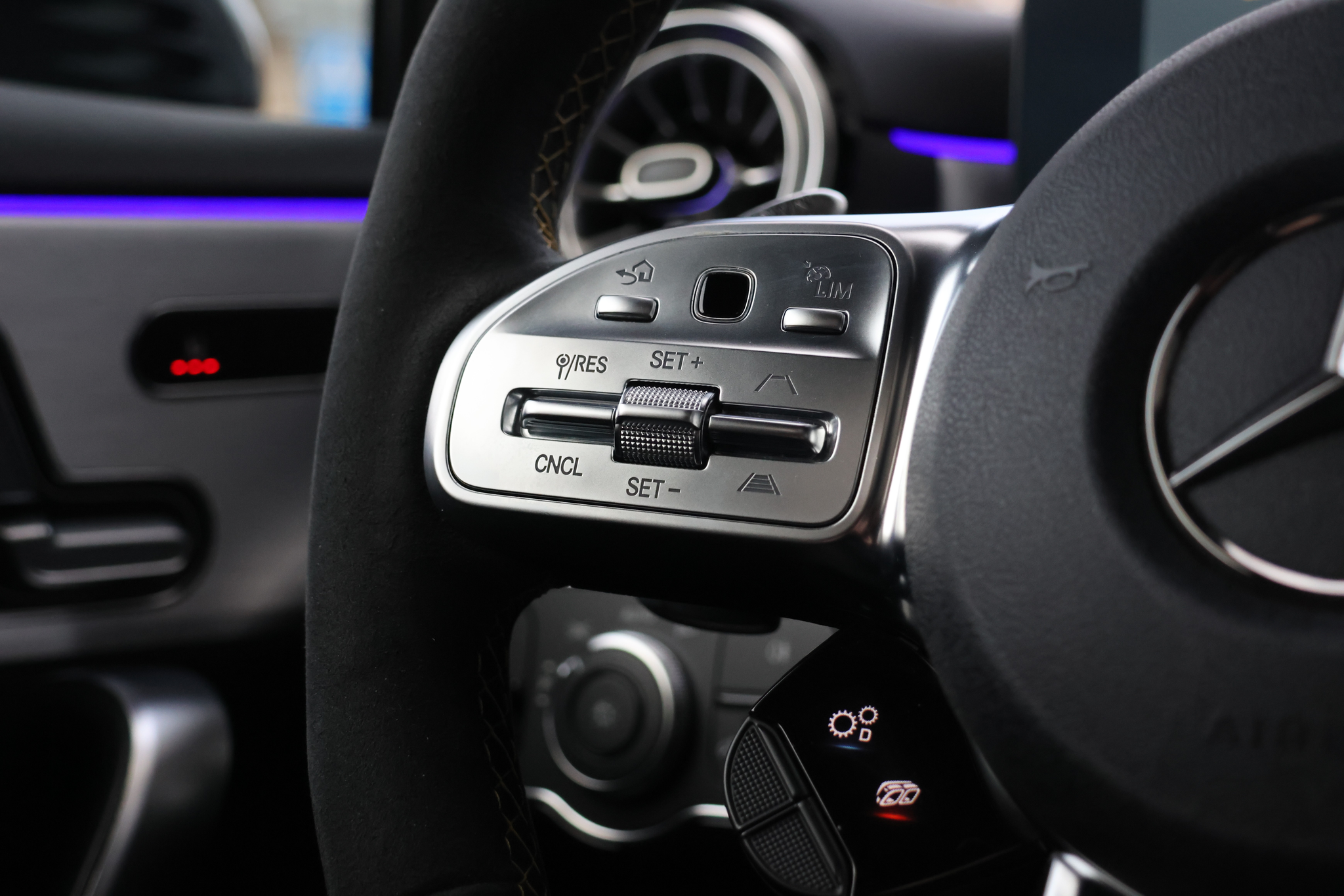 listing desktop thumbnail image 16