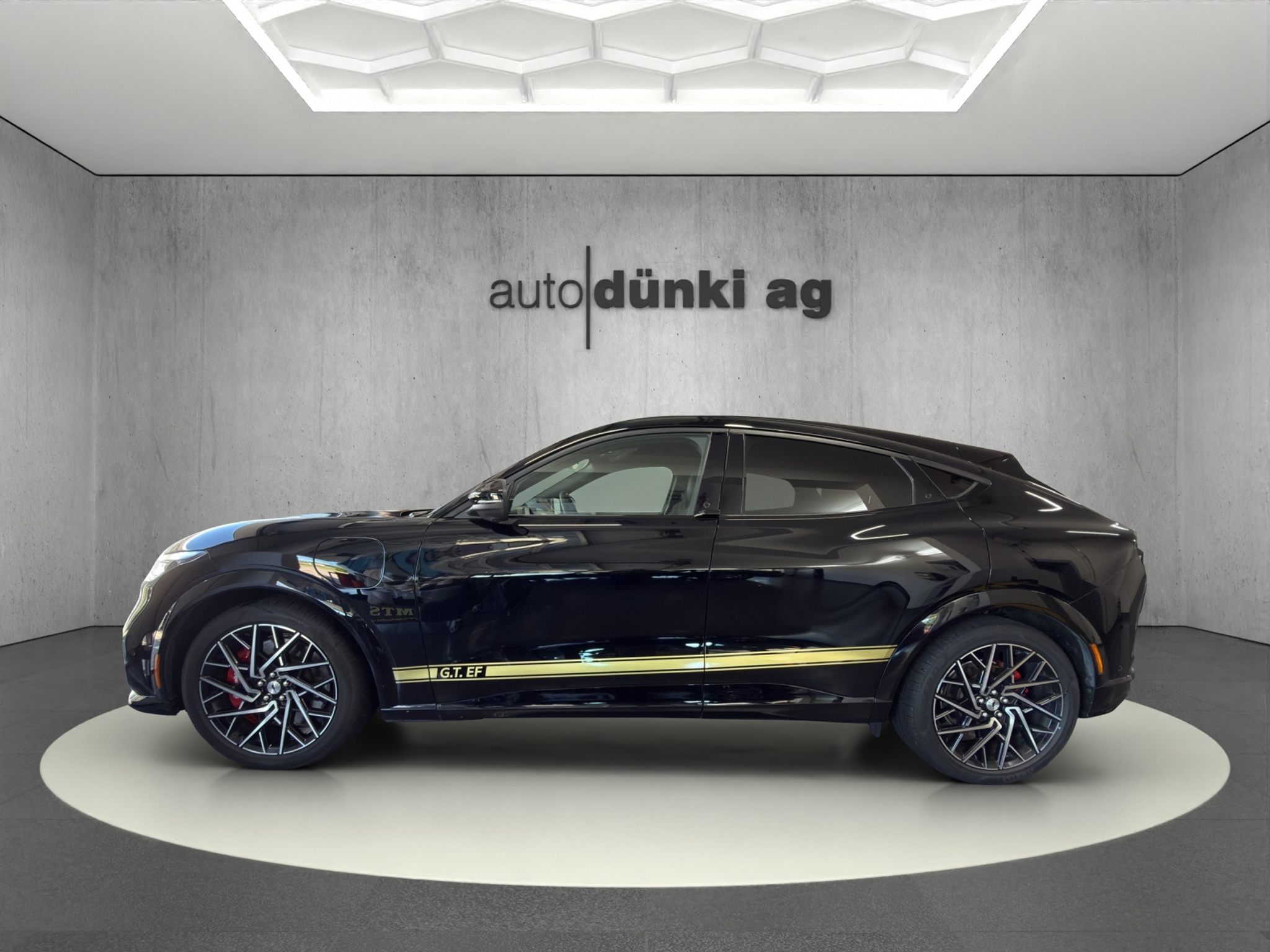 listing desktop thumbnail image 1