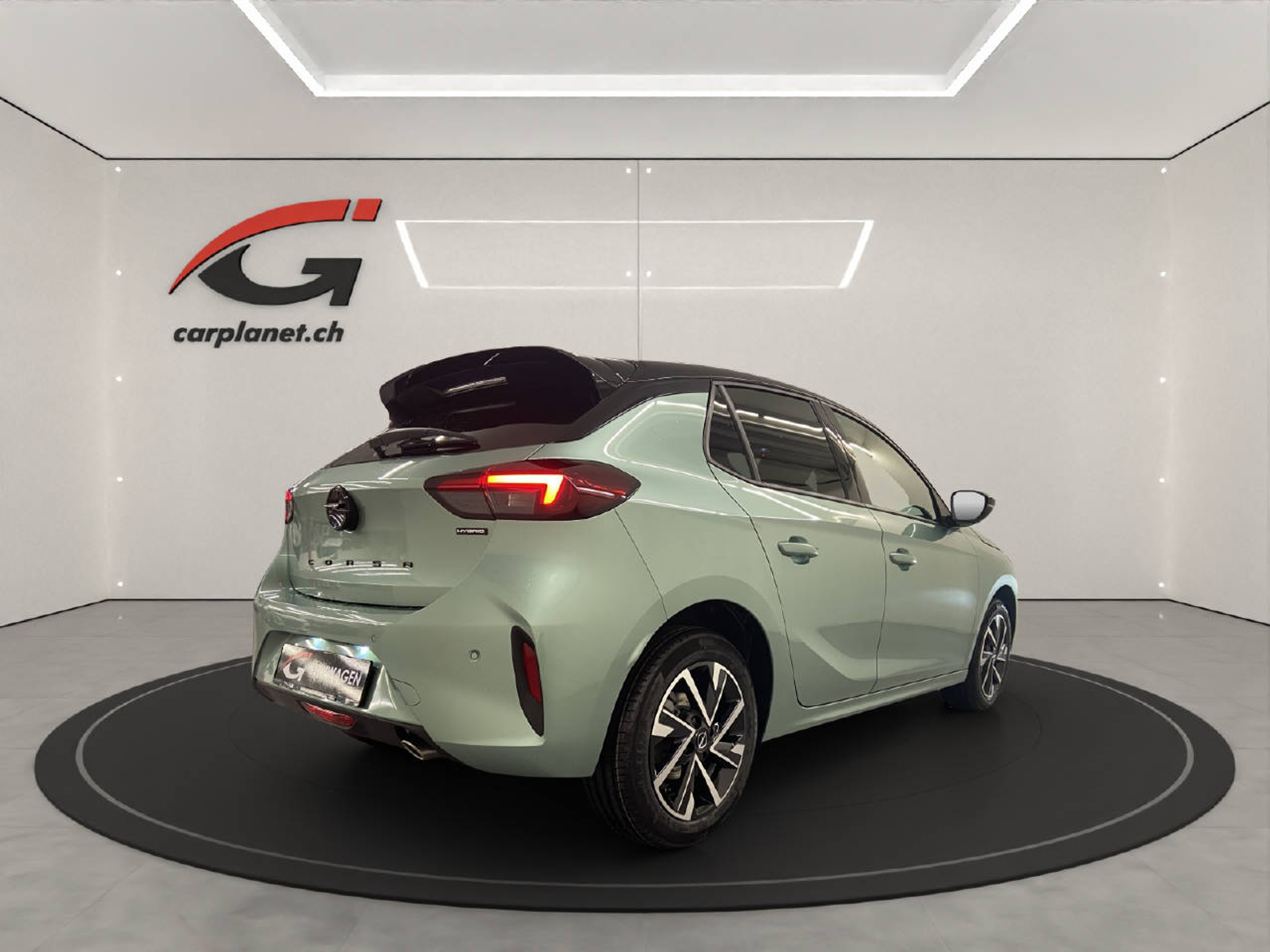 listing desktop thumbnail image 3