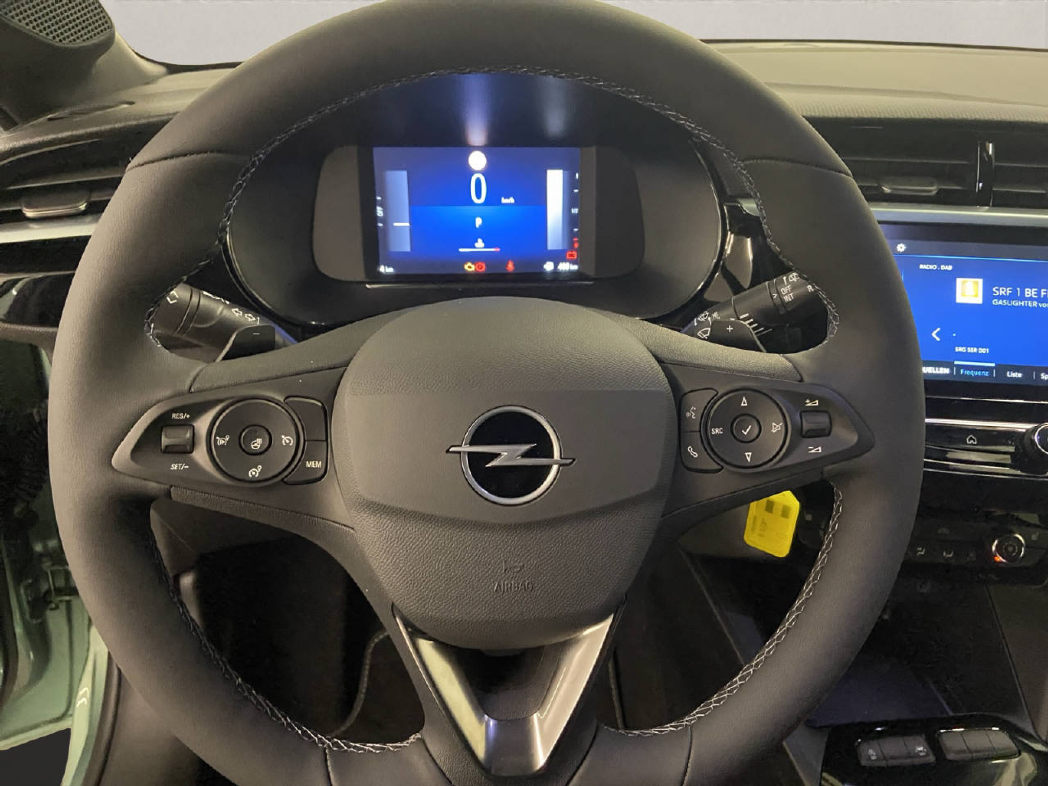 listing desktop thumbnail image 6