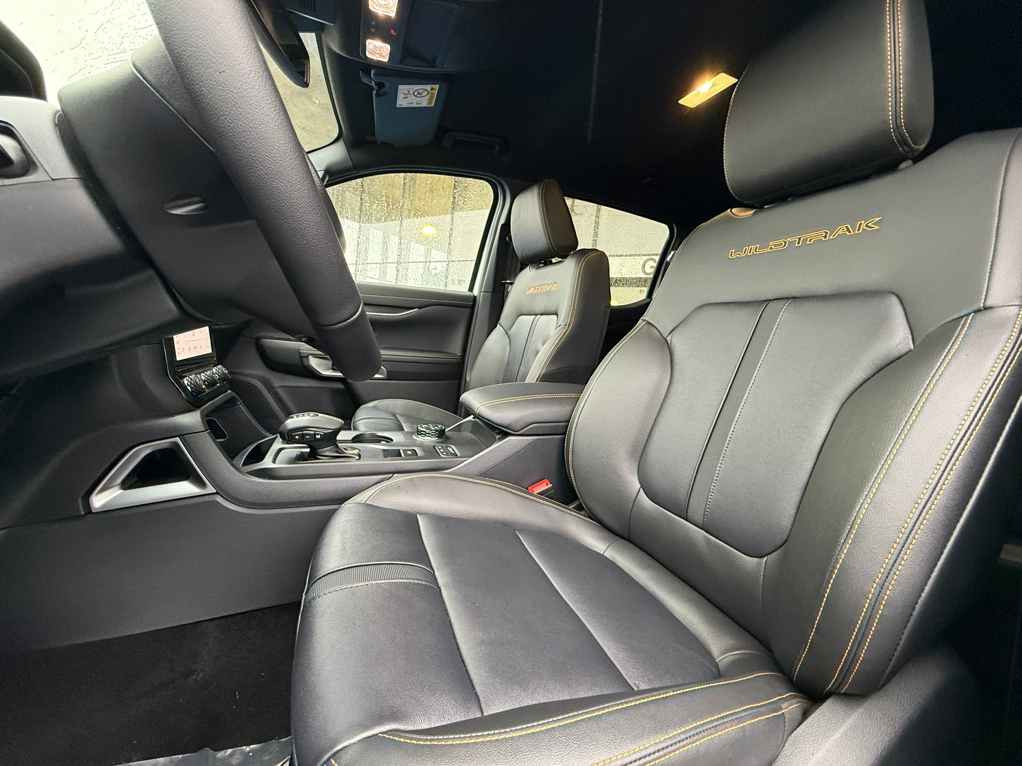 listing desktop thumbnail image 6