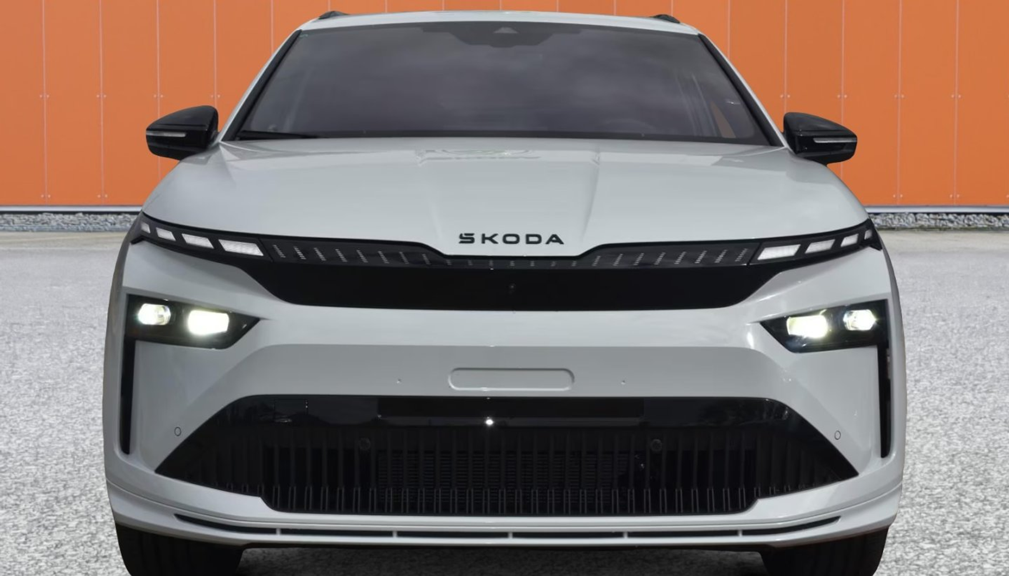 listing desktop thumbnail image 12