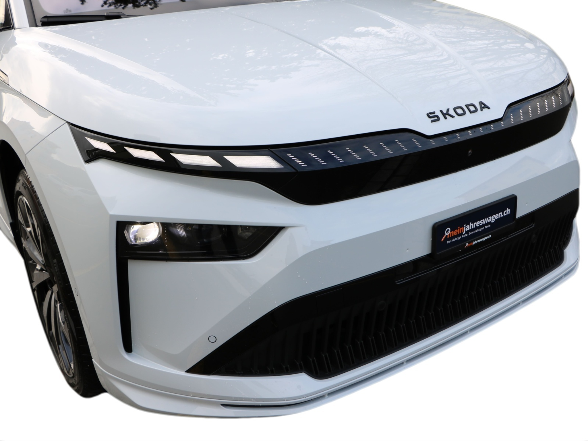 listing desktop thumbnail image 5