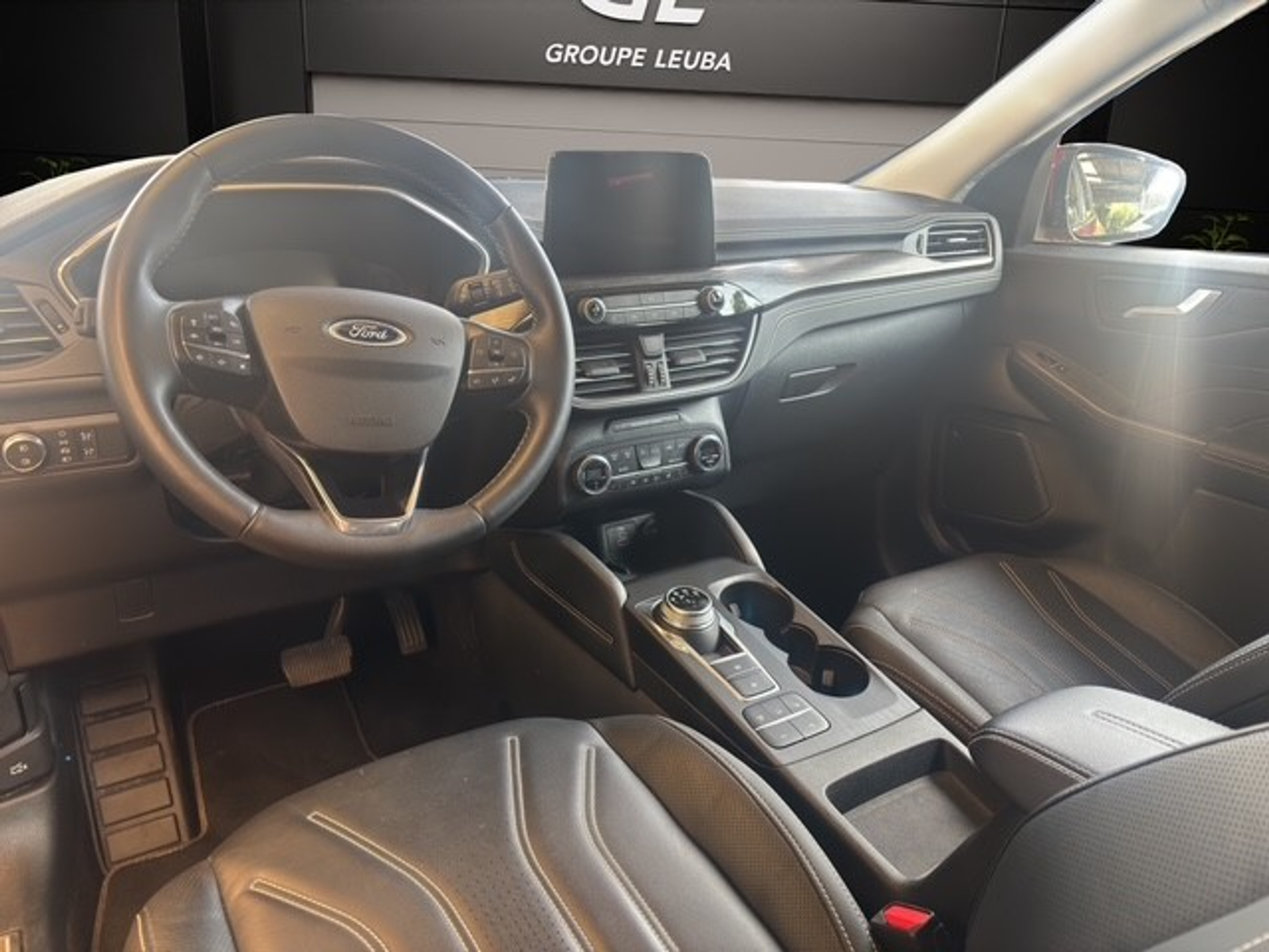 listing desktop thumbnail image 6