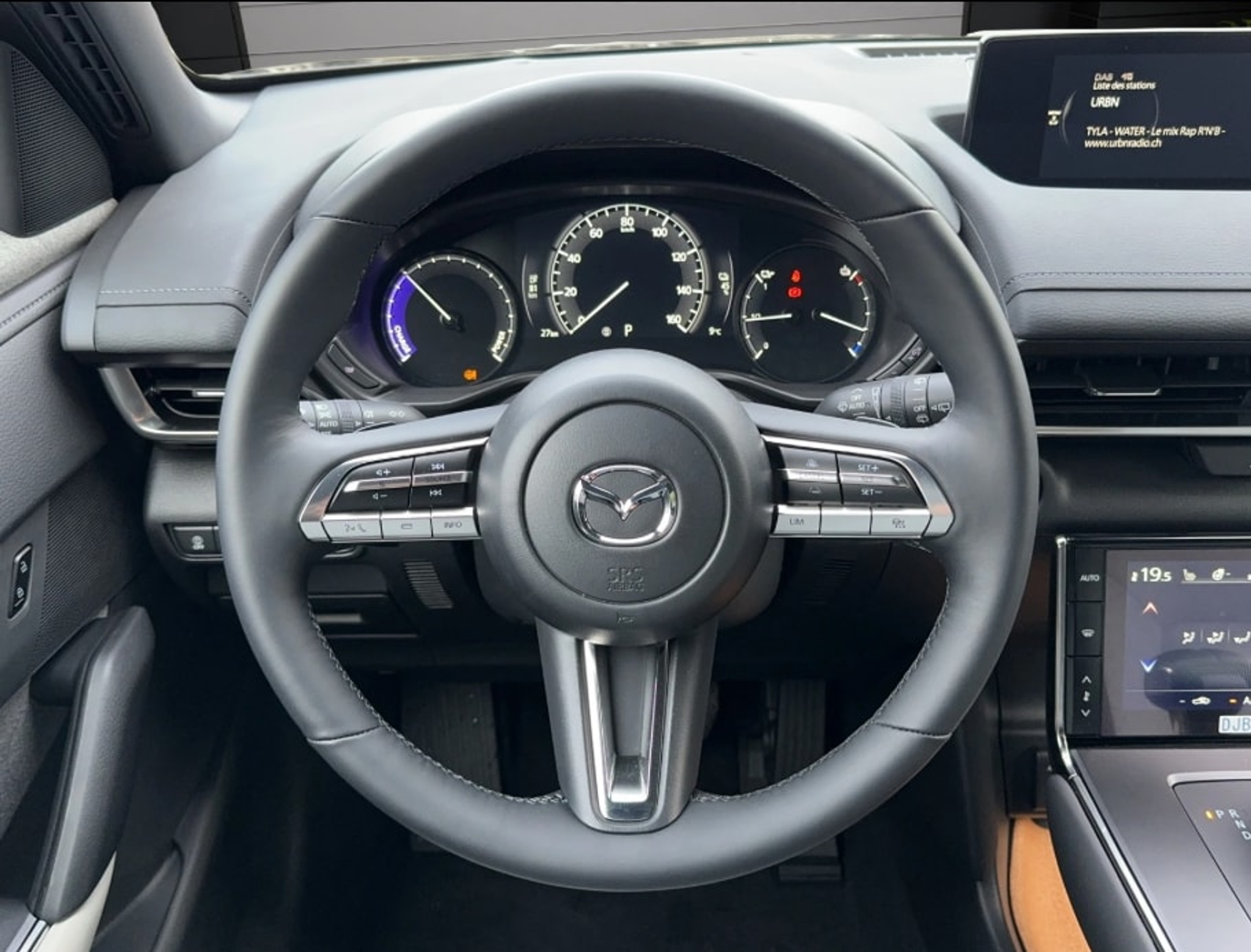 listing desktop thumbnail image 7