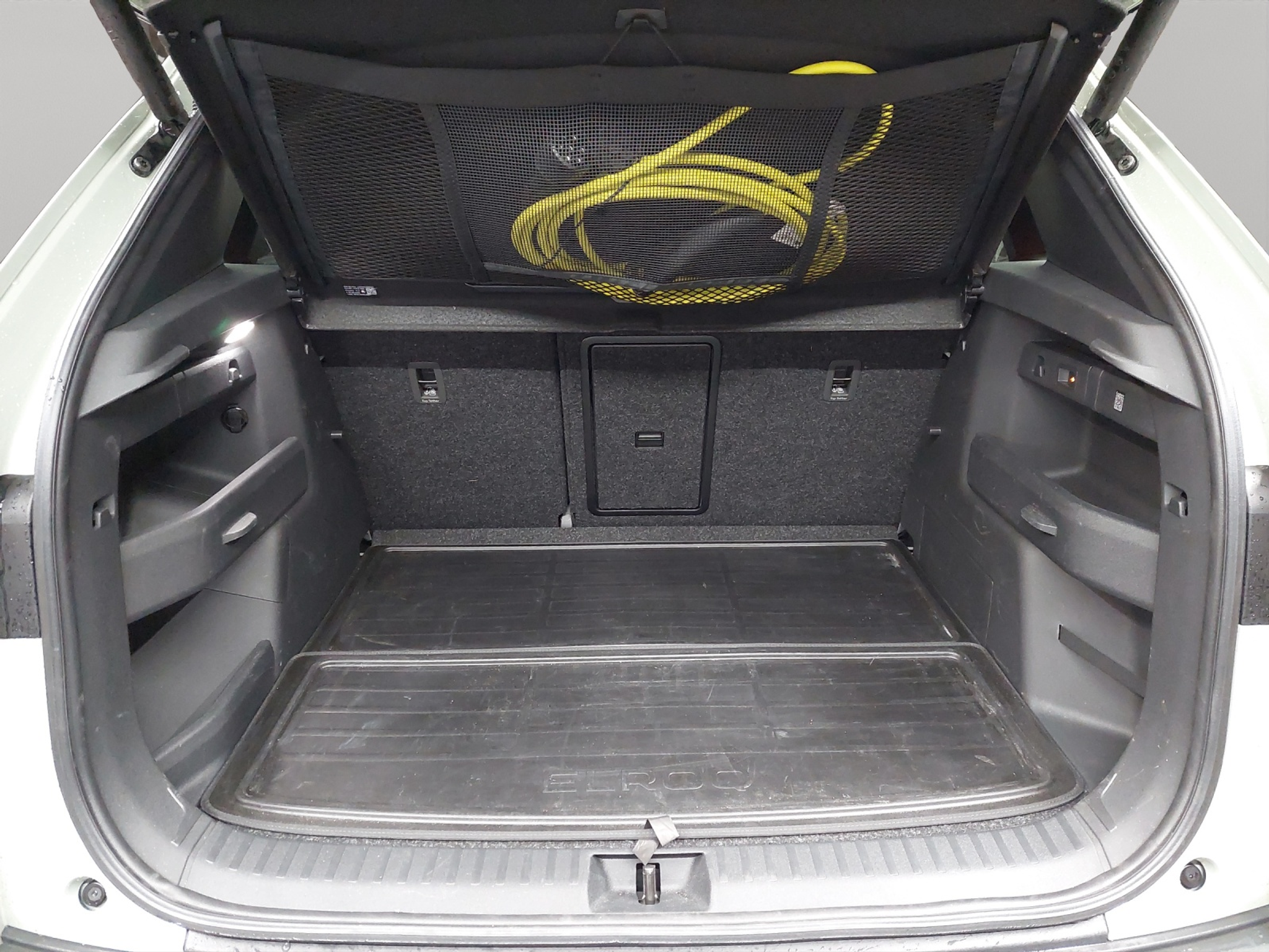 listing desktop thumbnail image 10