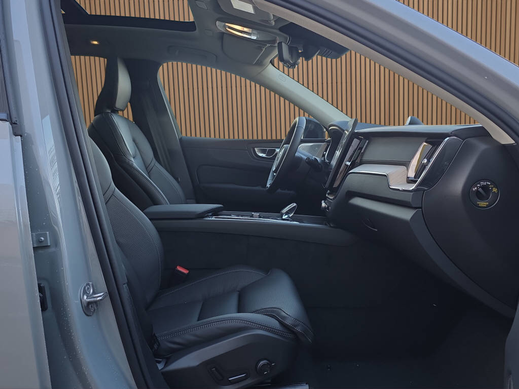 listing desktop thumbnail image 20