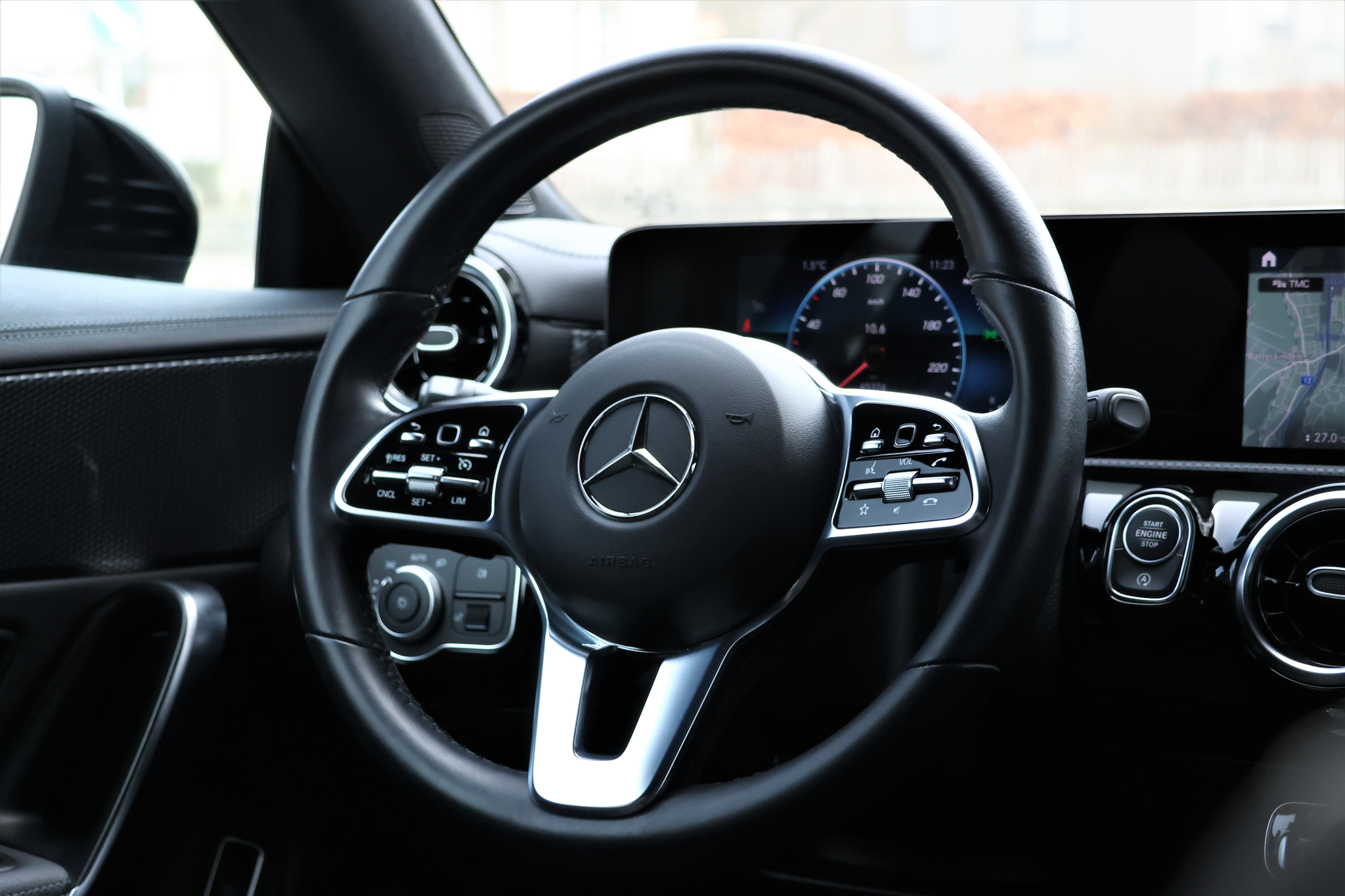 listing desktop thumbnail image 13