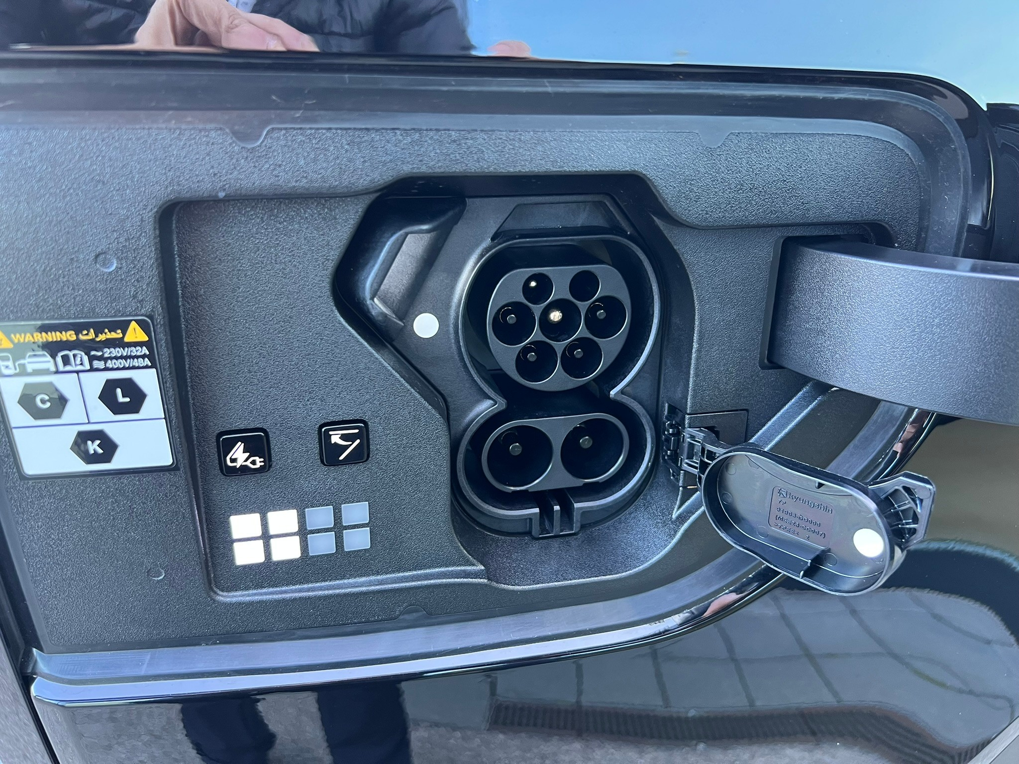 listing desktop thumbnail image 23