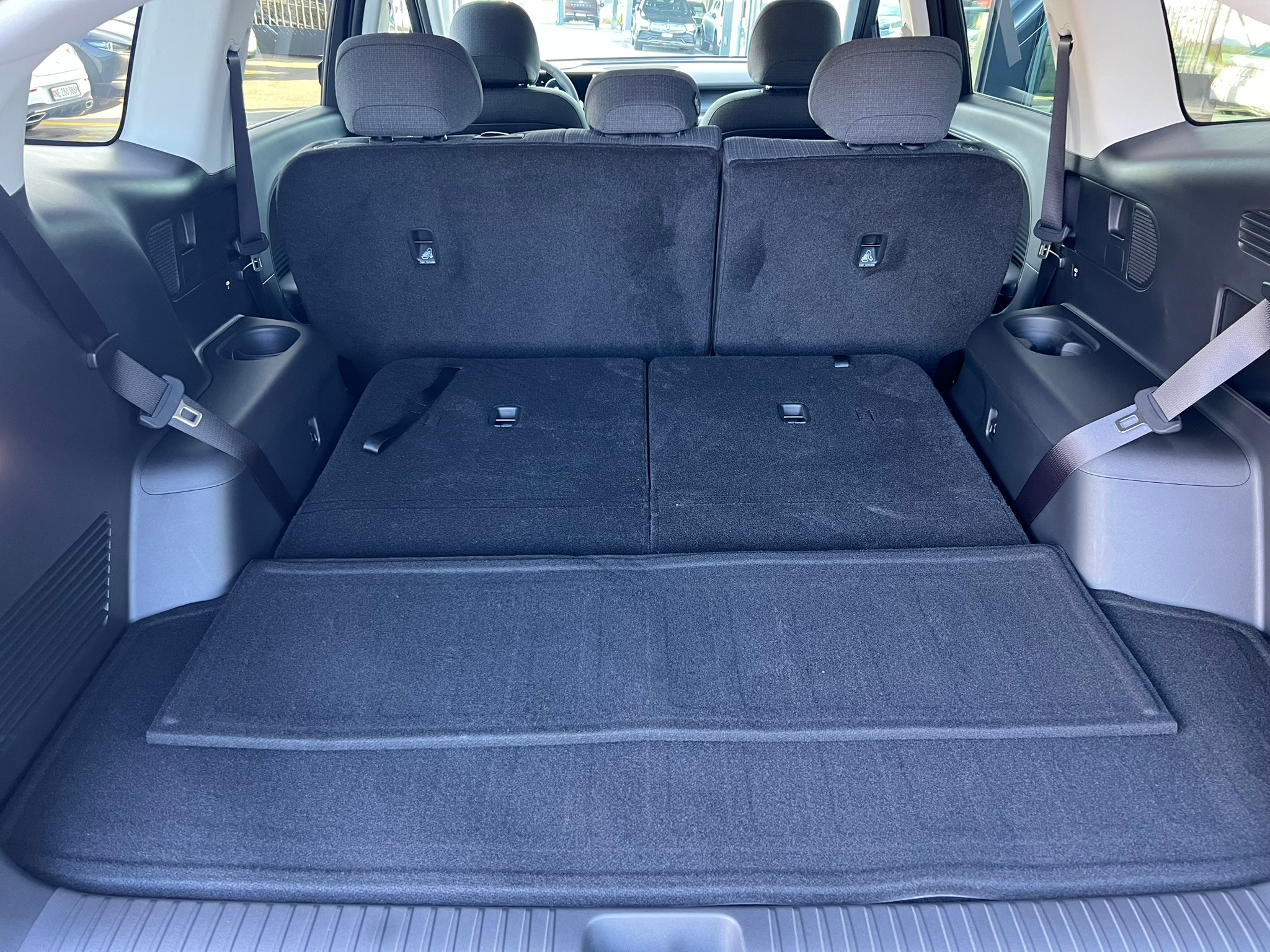 listing desktop thumbnail image 21