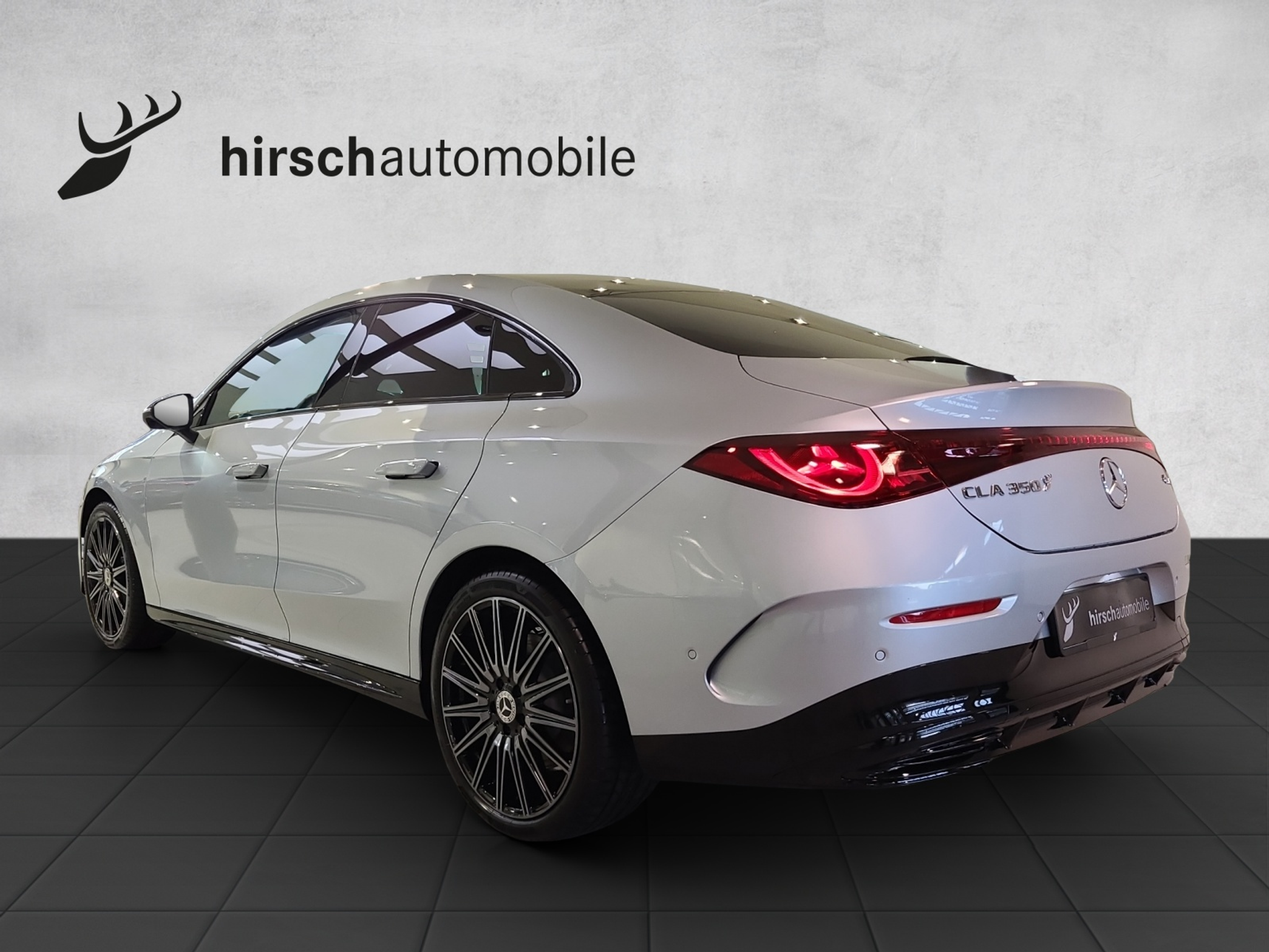 listing desktop thumbnail image 1