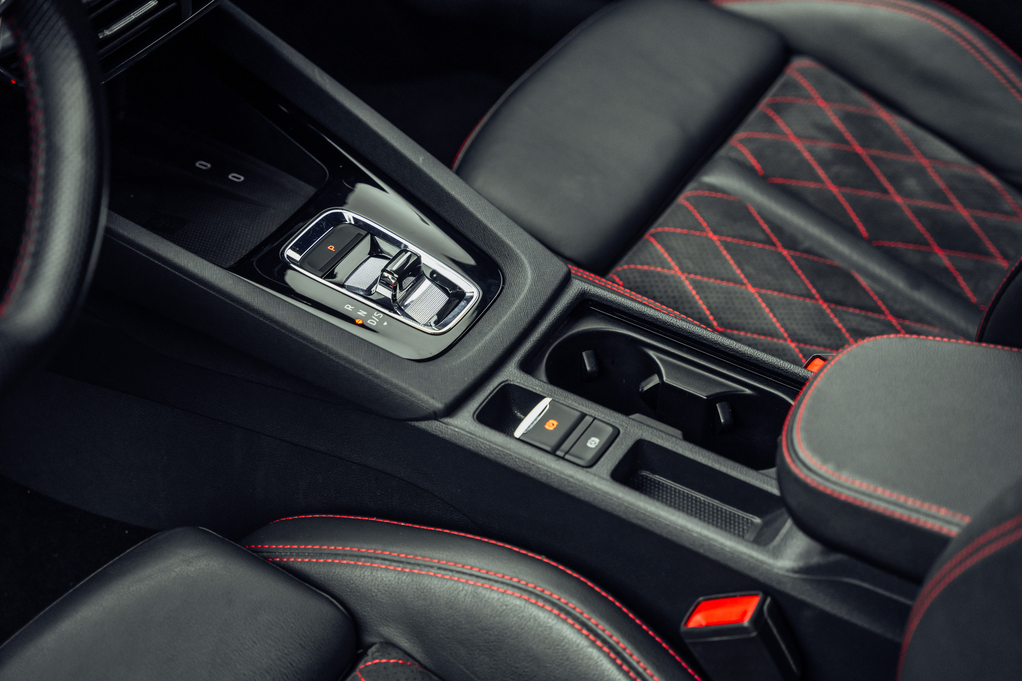 listing desktop thumbnail image 11