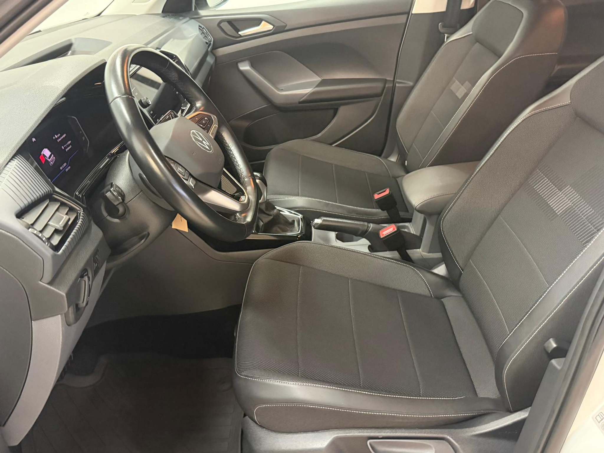 listing desktop thumbnail image 9