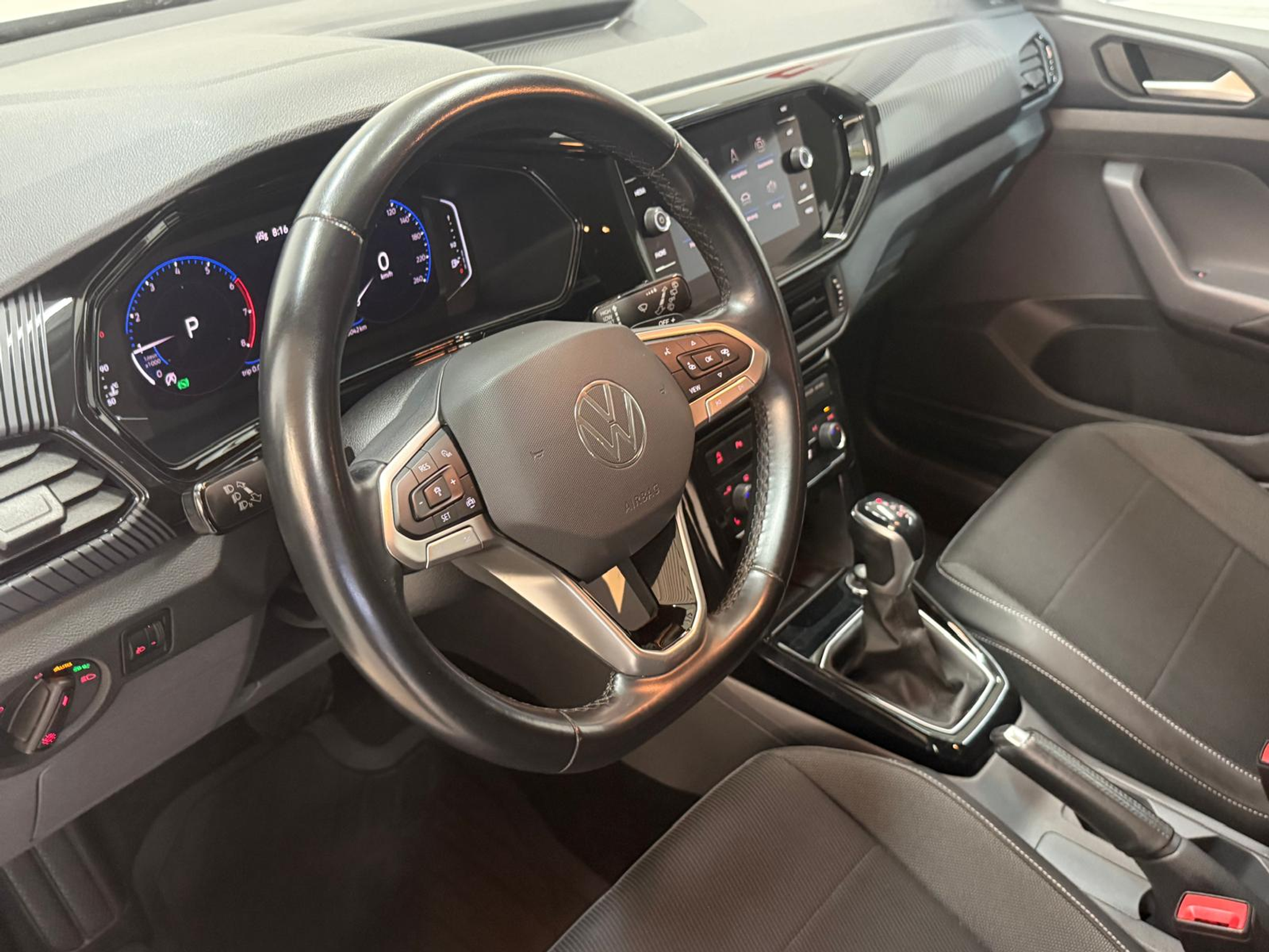 listing desktop thumbnail image 8