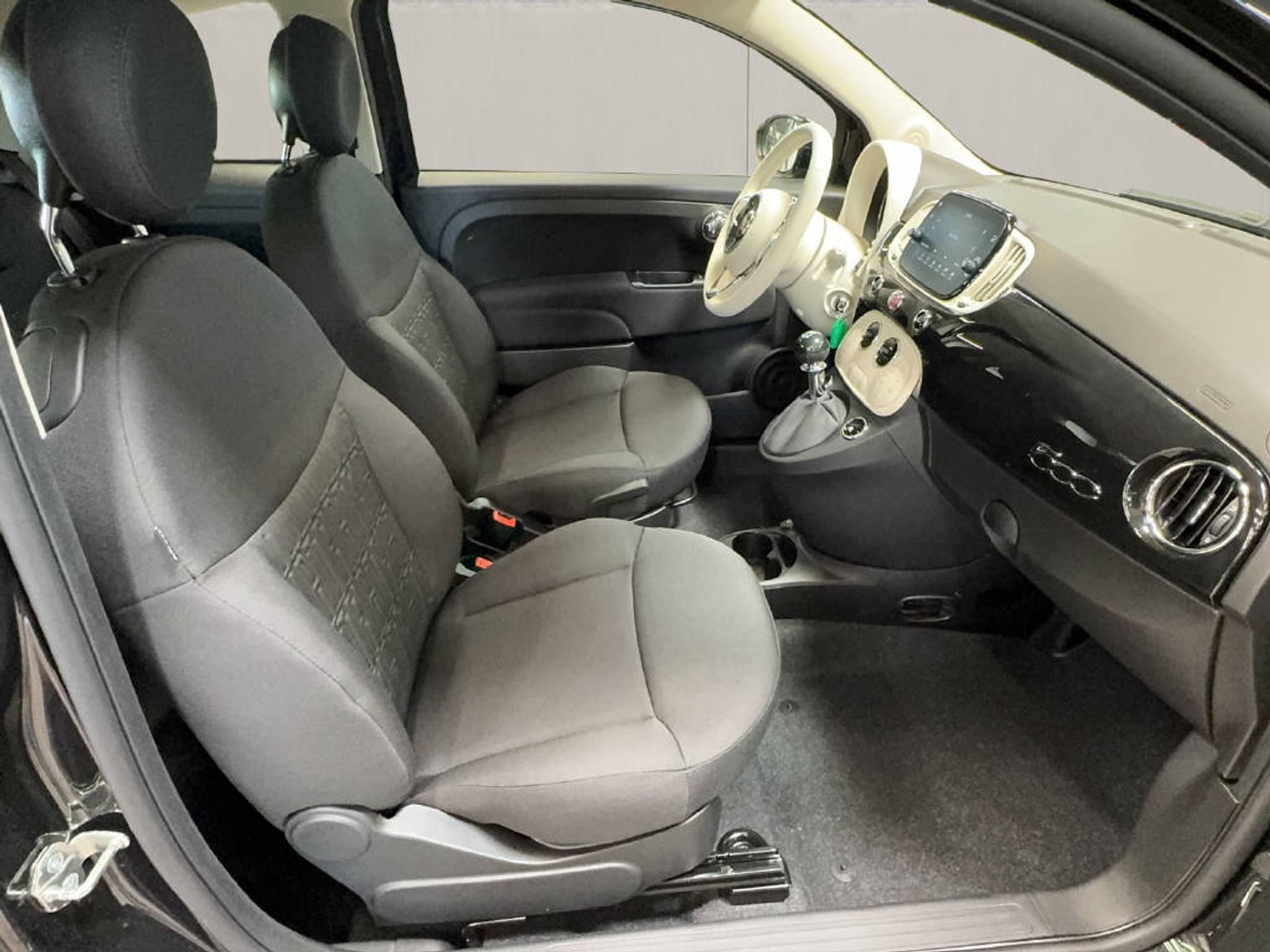 listing desktop thumbnail image 15