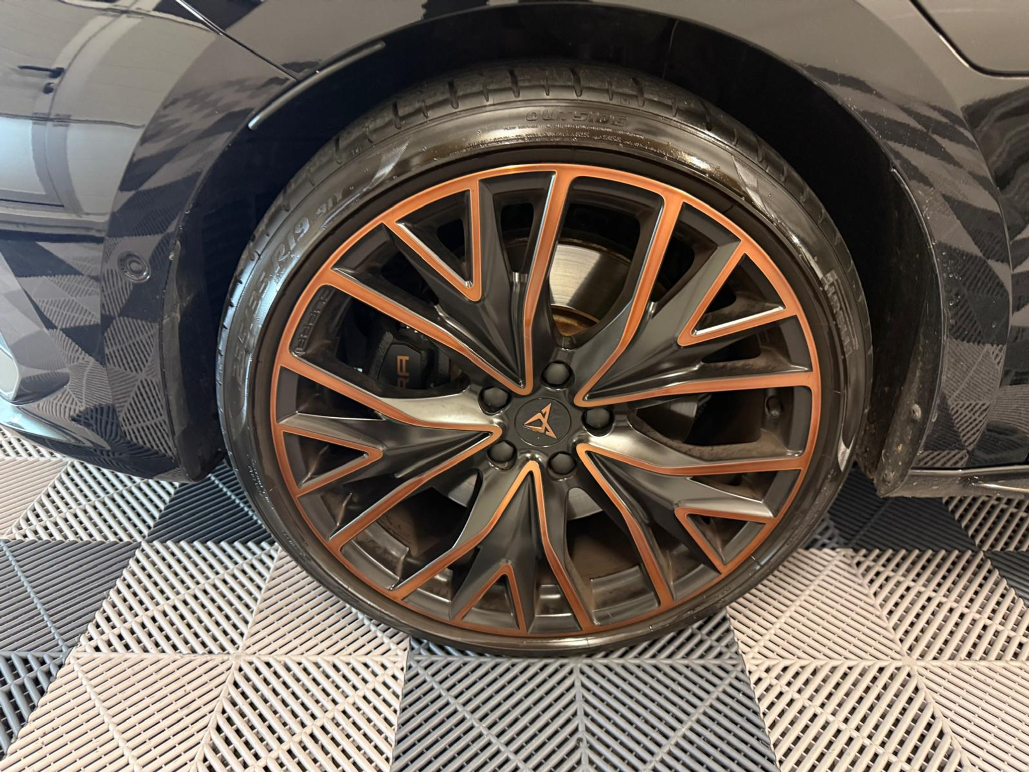 listing desktop thumbnail image 27