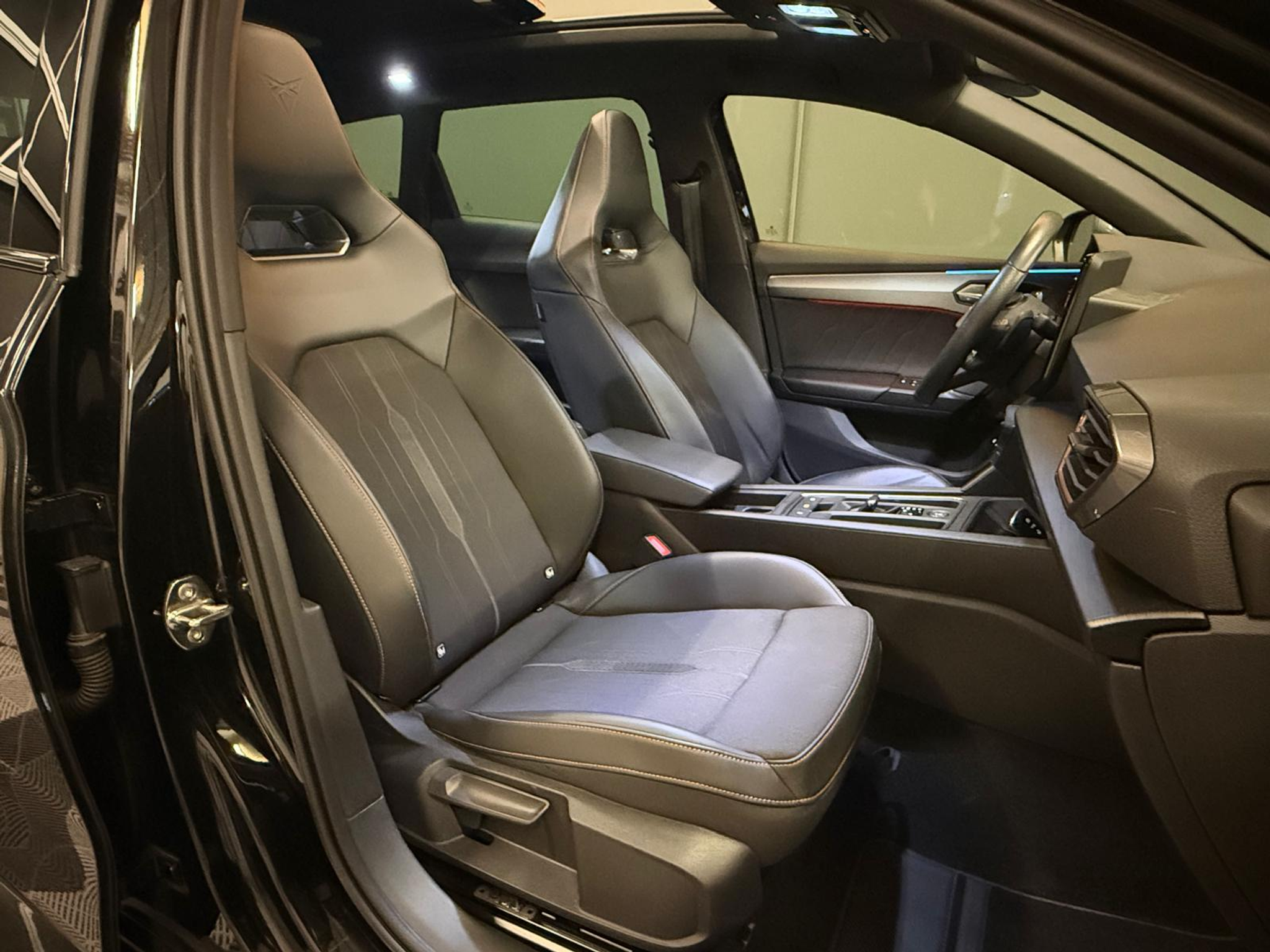 listing desktop thumbnail image 16