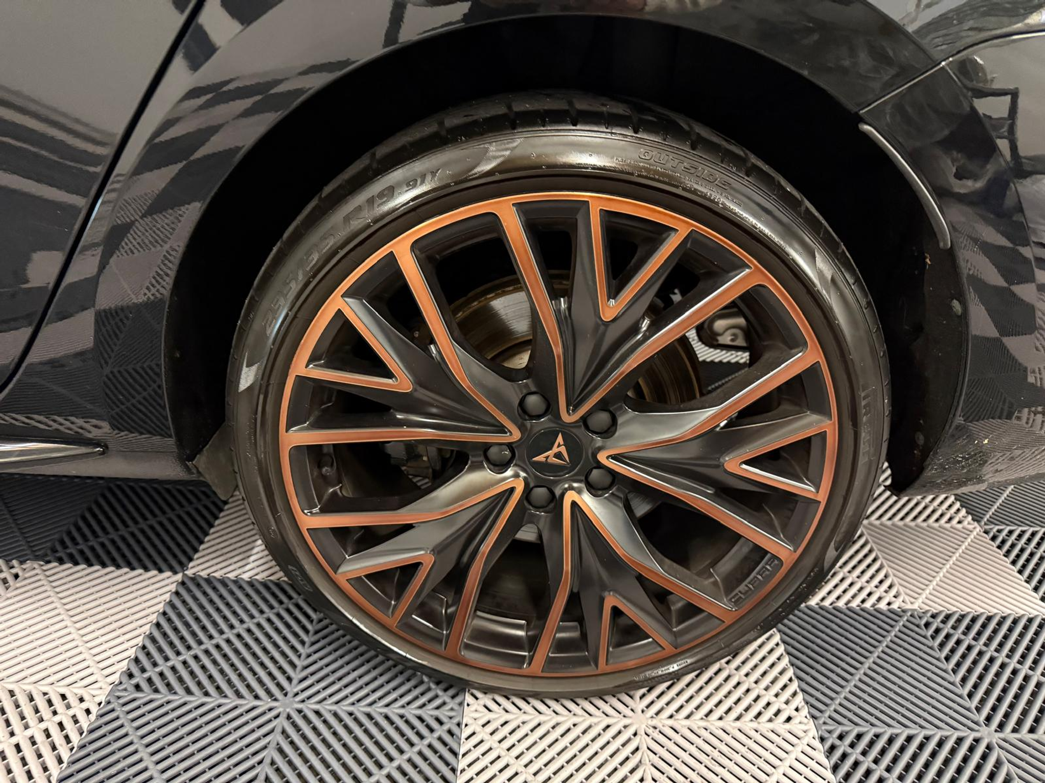 listing desktop thumbnail image 26