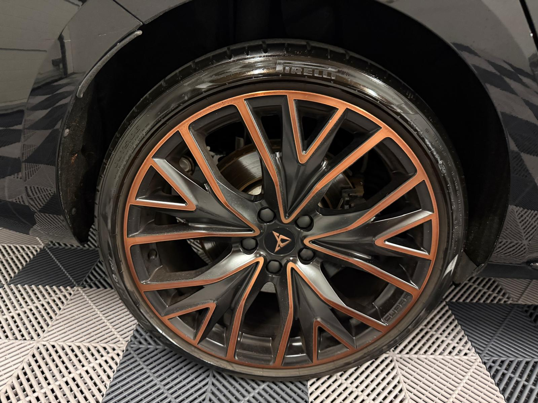 listing desktop thumbnail image 29