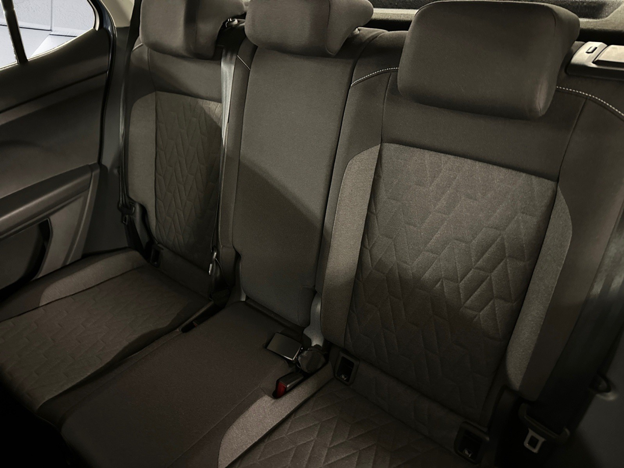 listing desktop thumbnail image 14