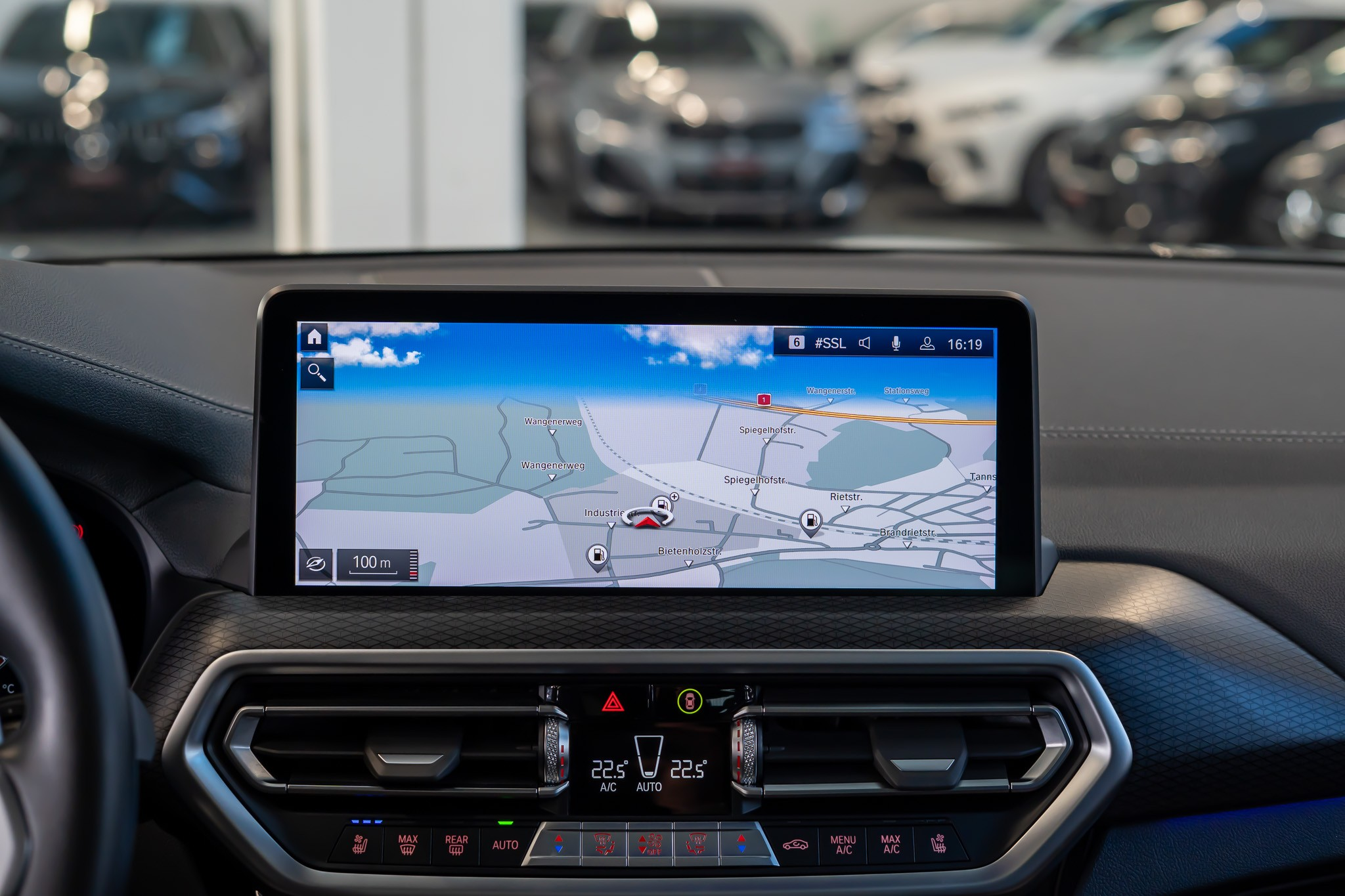 listing desktop thumbnail image 21