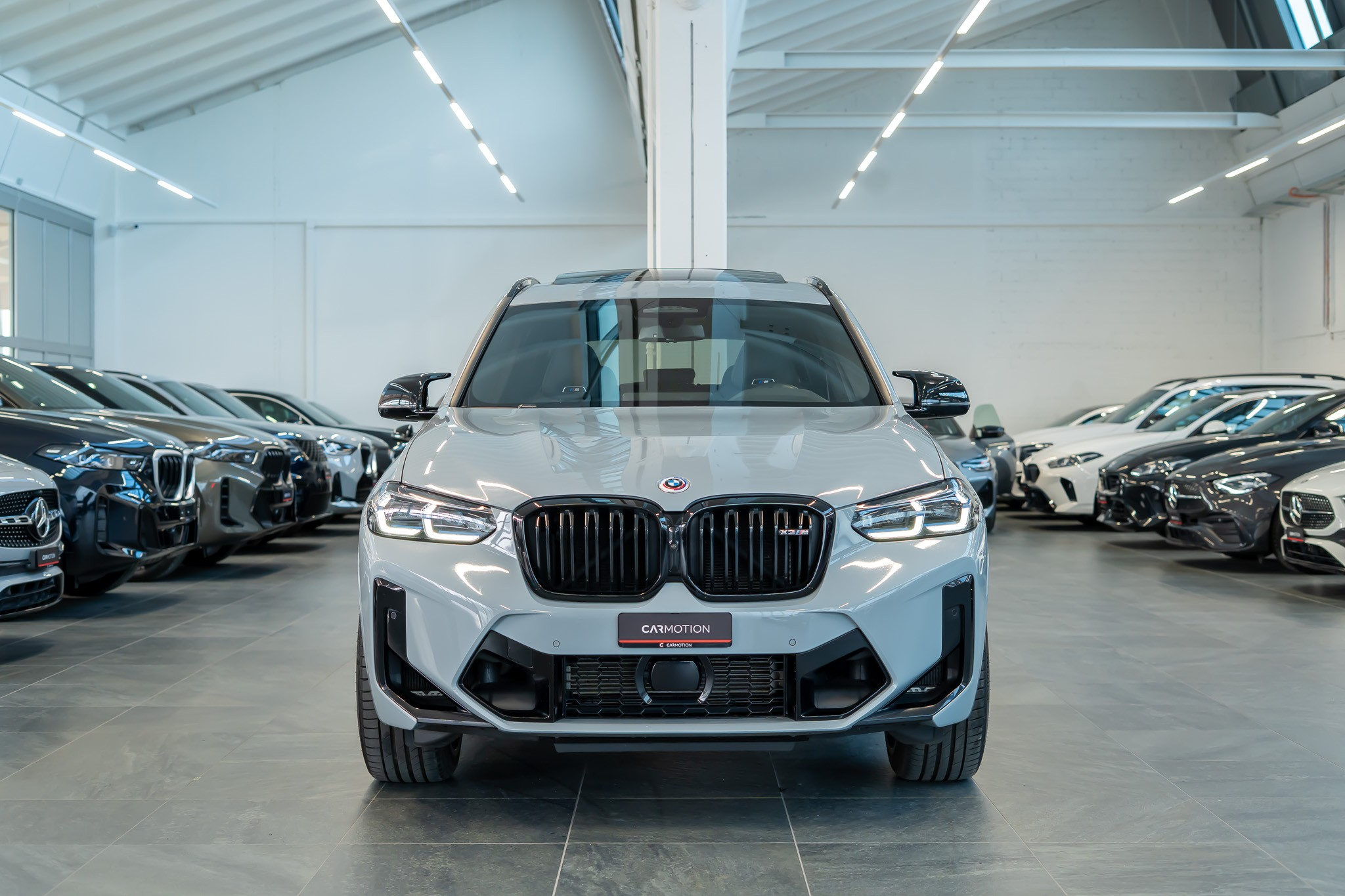 listing desktop thumbnail image 1