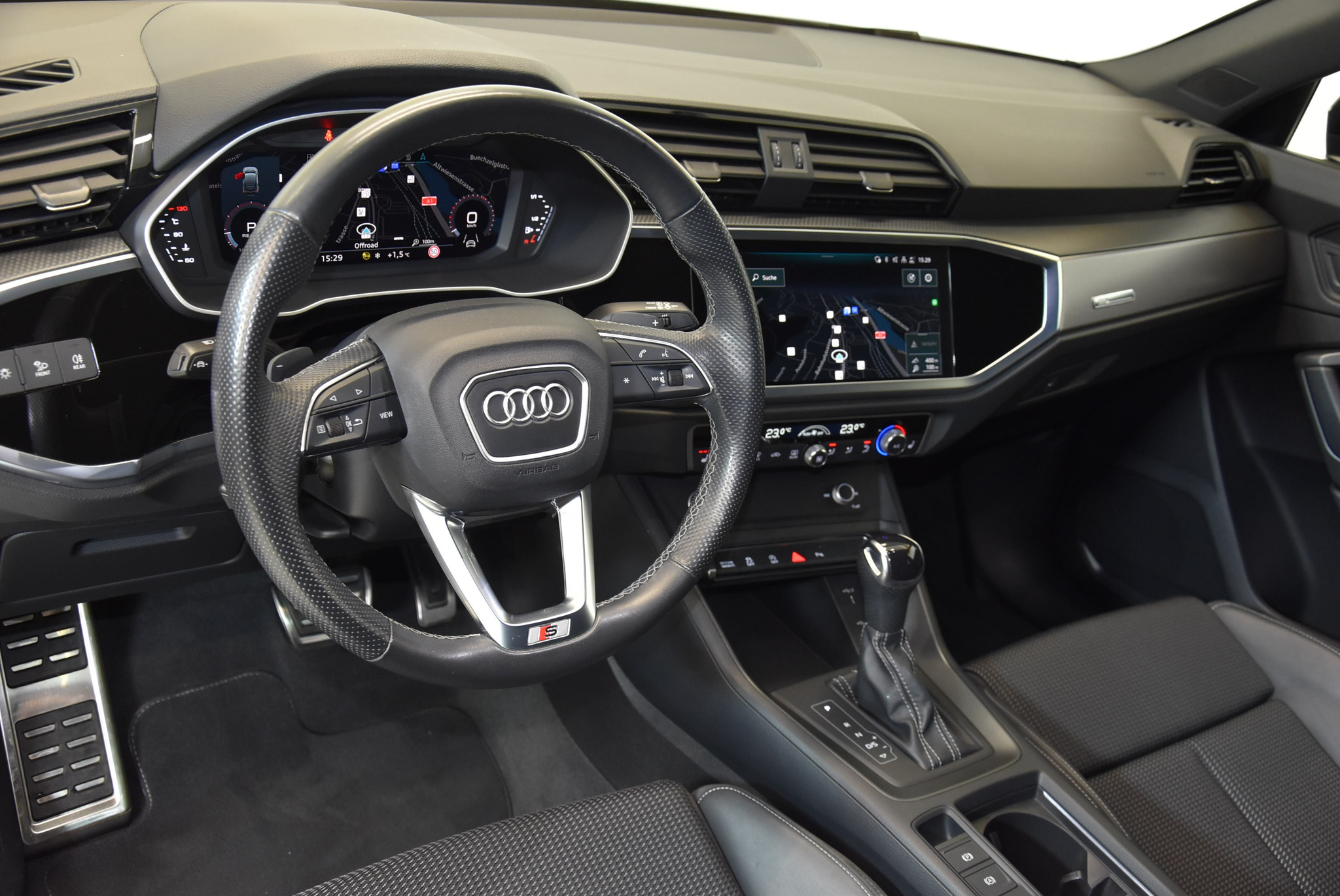 listing desktop thumbnail image 5