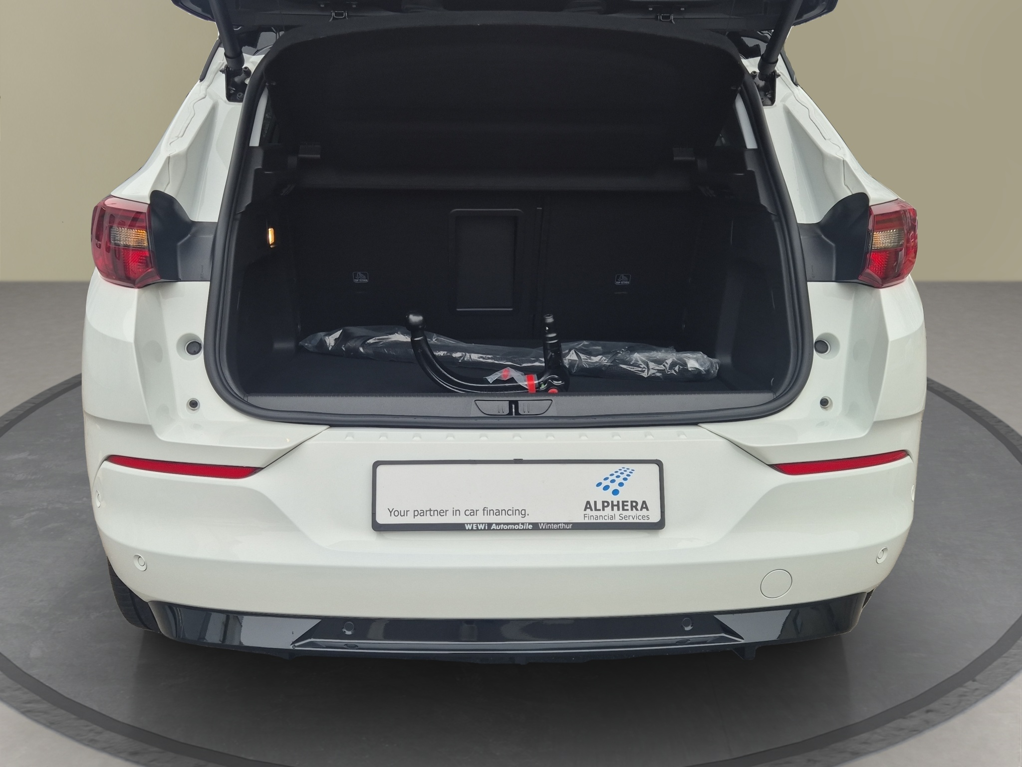 listing desktop thumbnail image 23