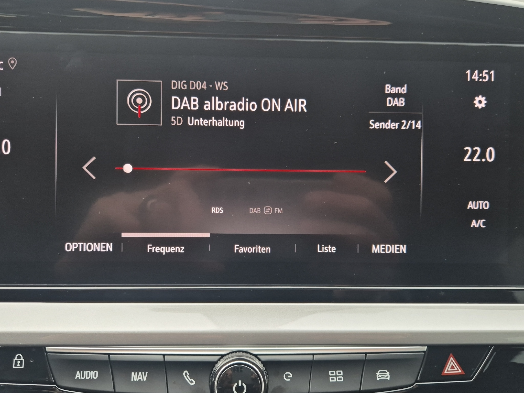 listing desktop thumbnail image 21