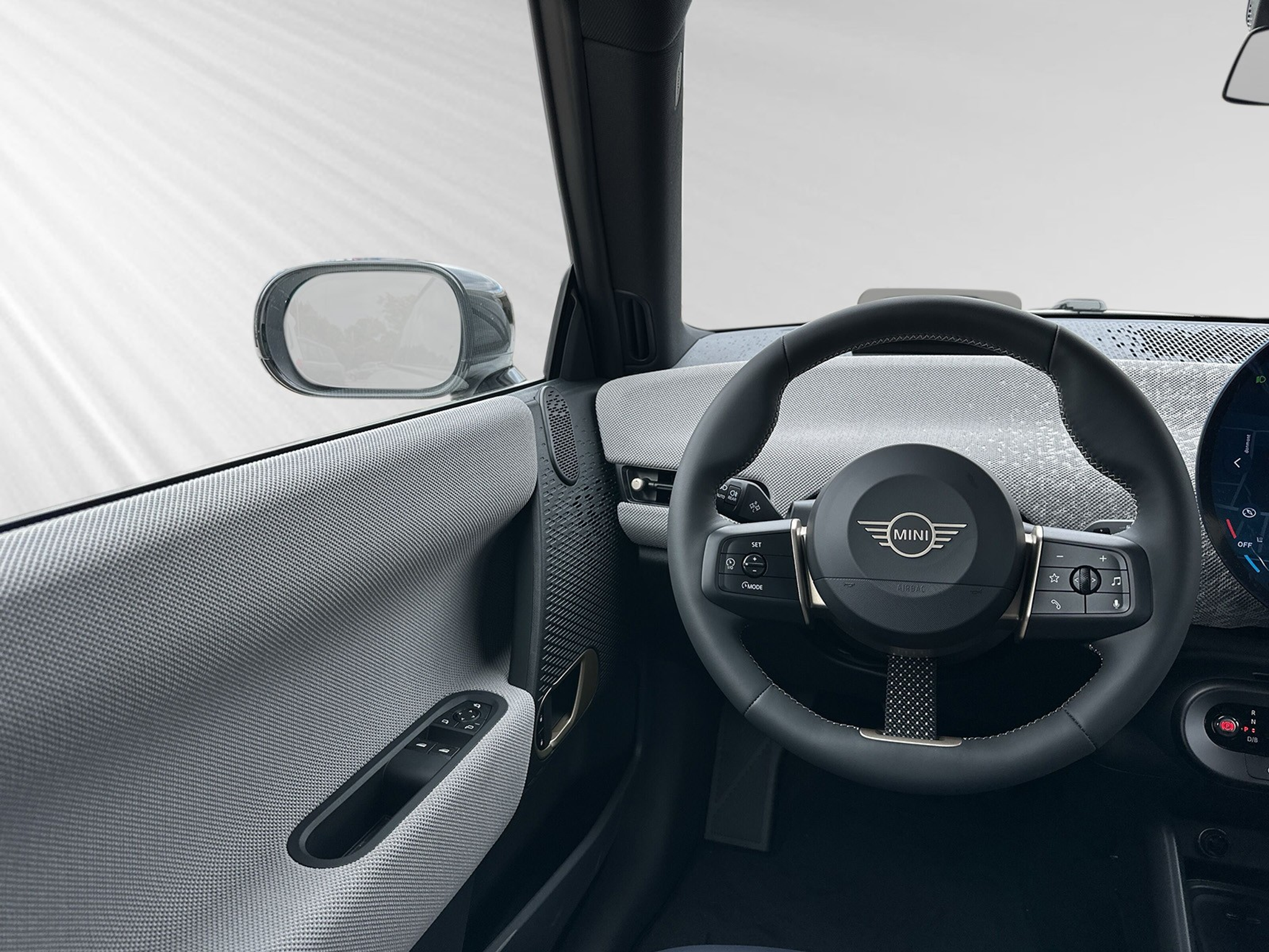 listing desktop thumbnail image 4