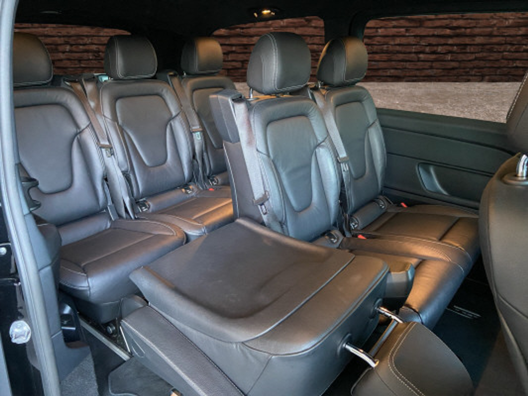 listing desktop thumbnail image 13