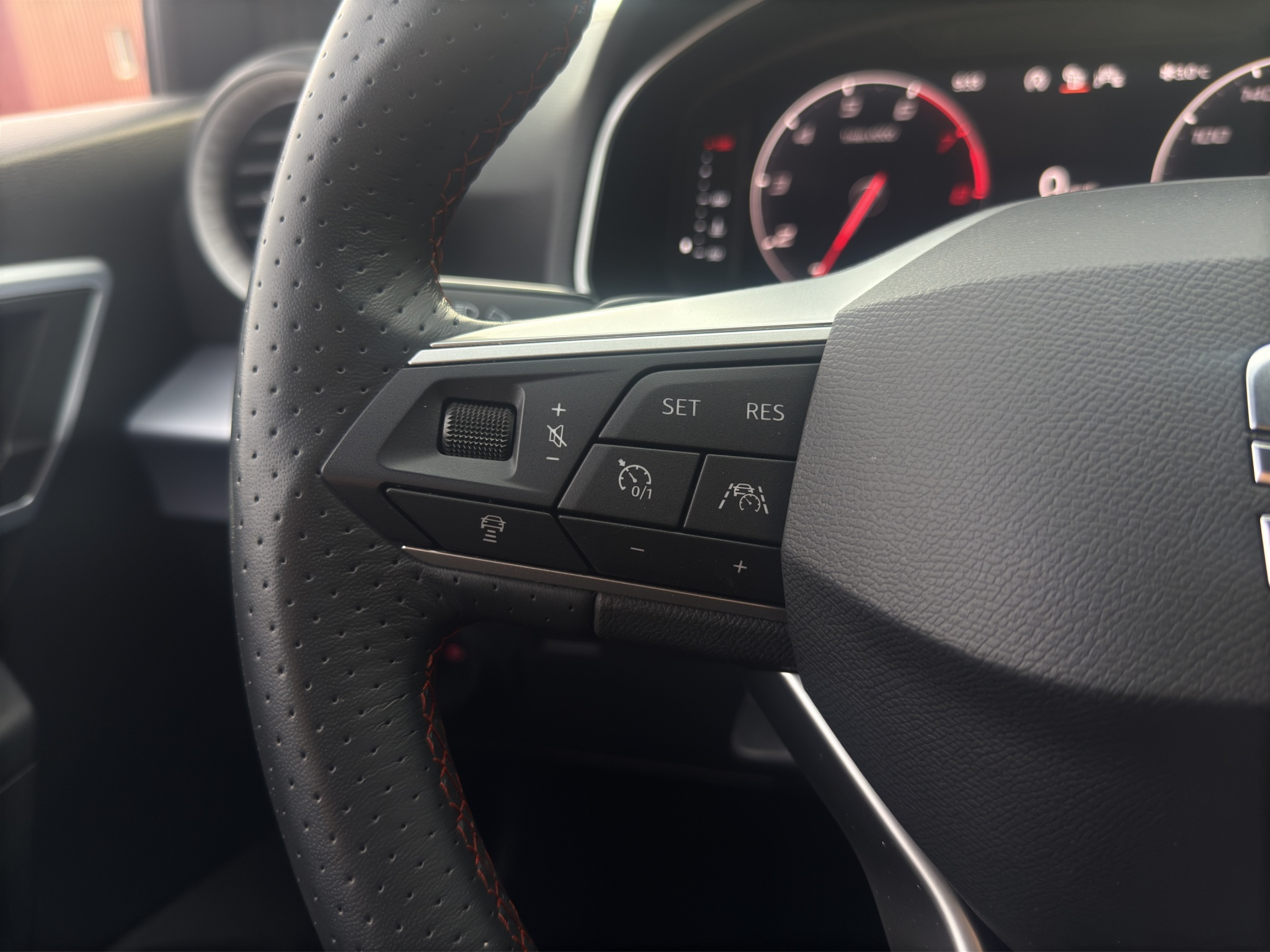 listing desktop thumbnail image 26