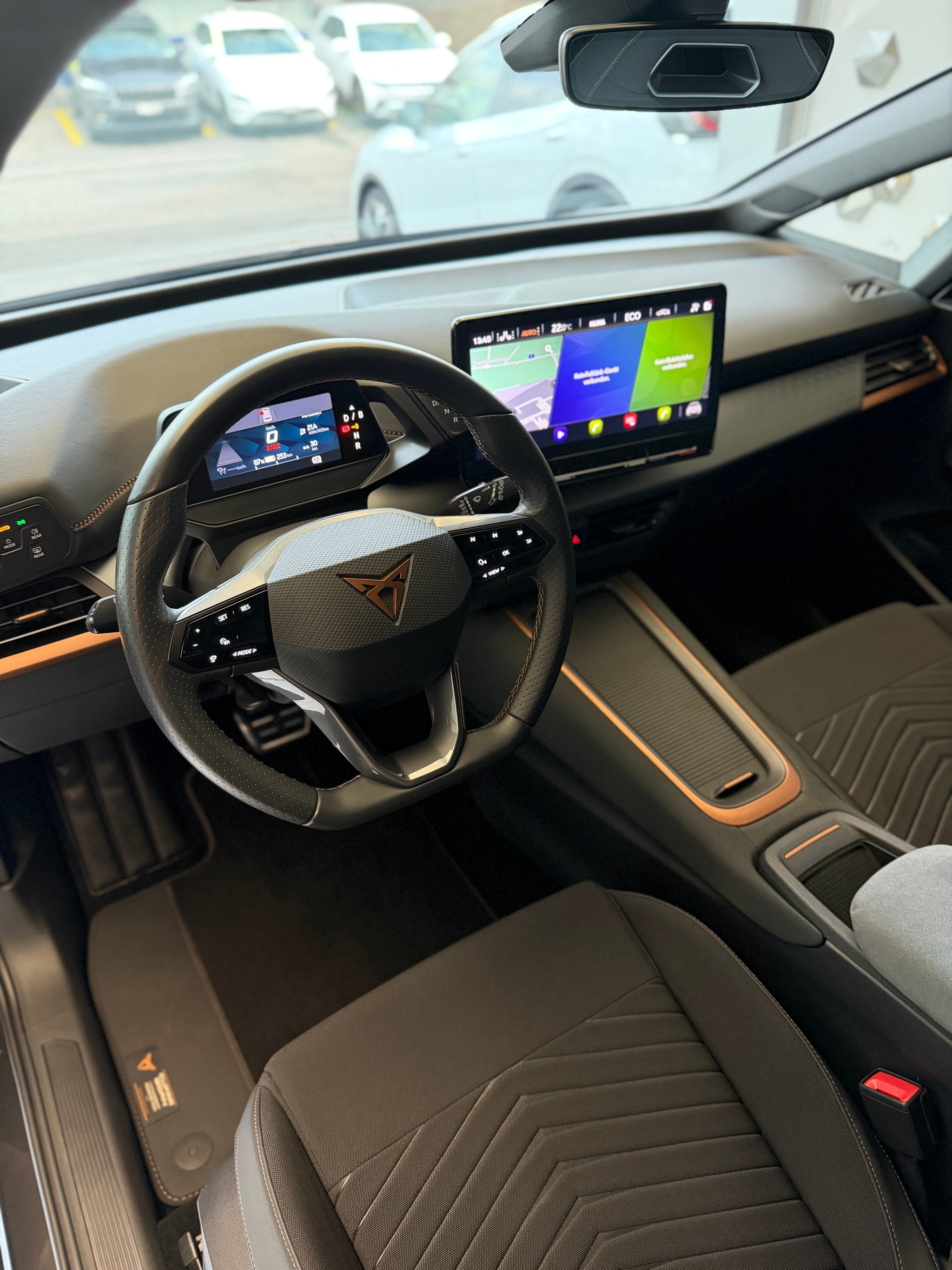 listing desktop thumbnail image 5