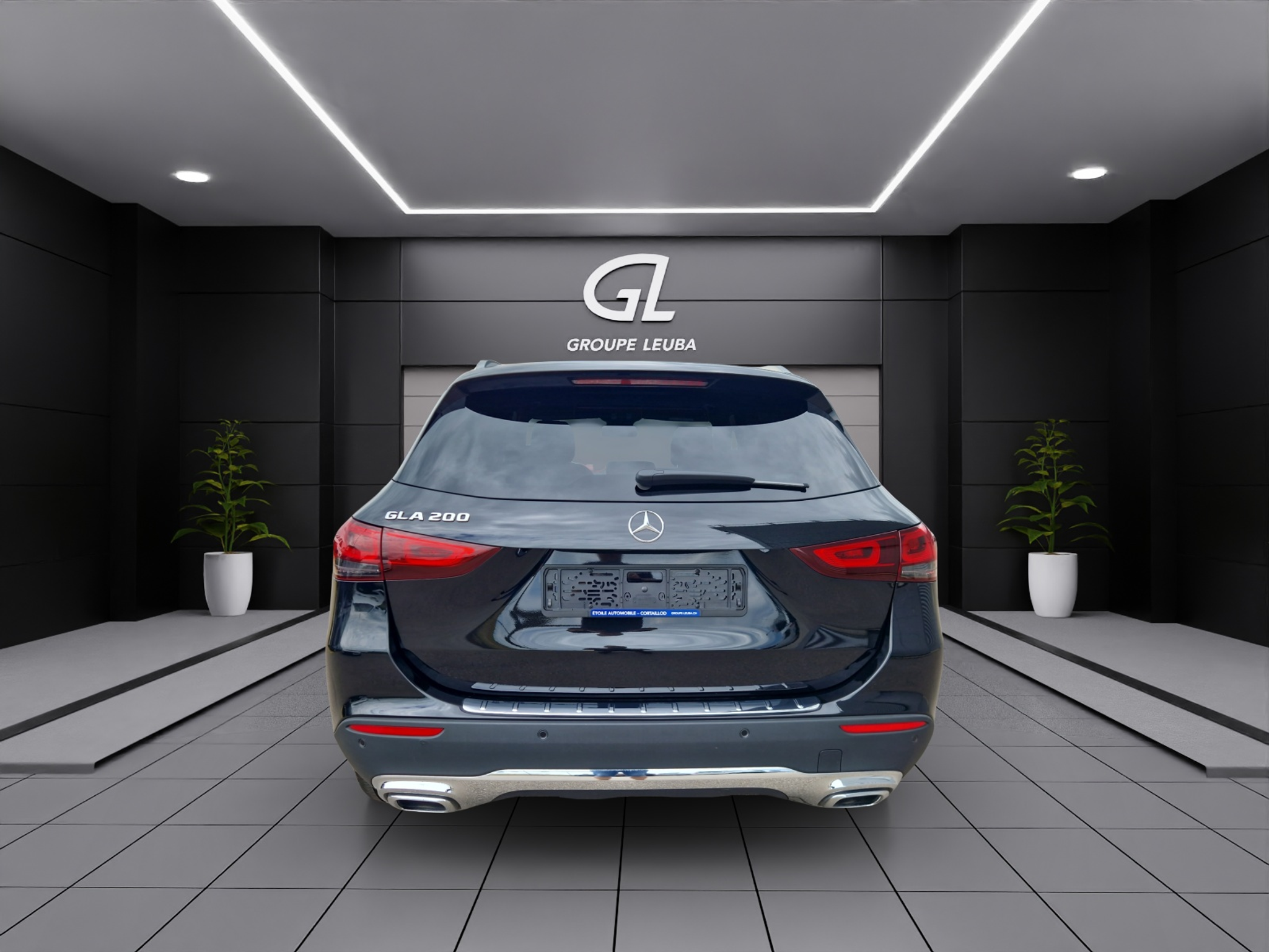 listing desktop thumbnail image 4