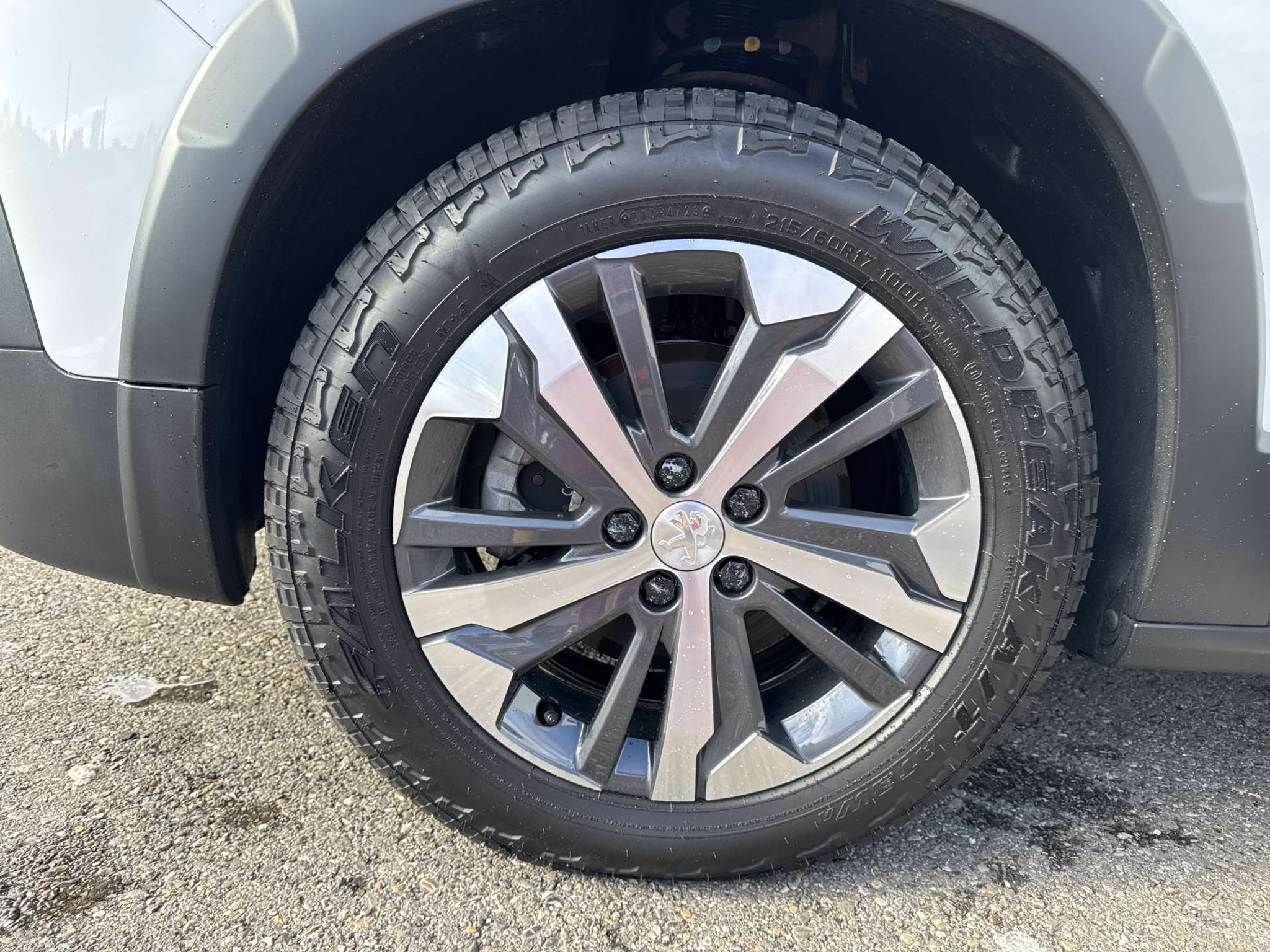 listing desktop thumbnail image 8