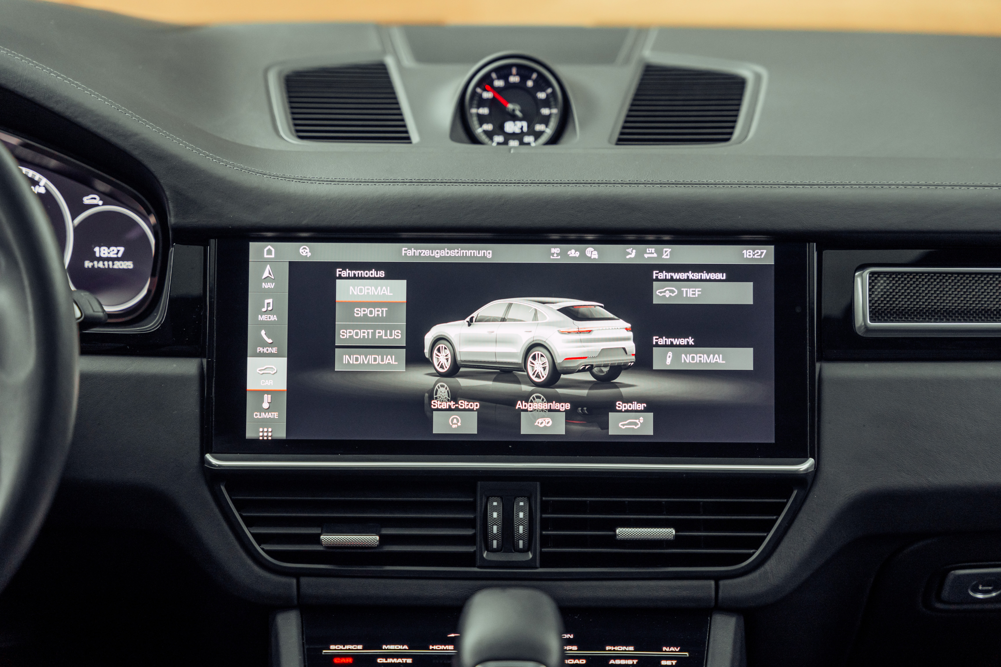 listing desktop thumbnail image 13