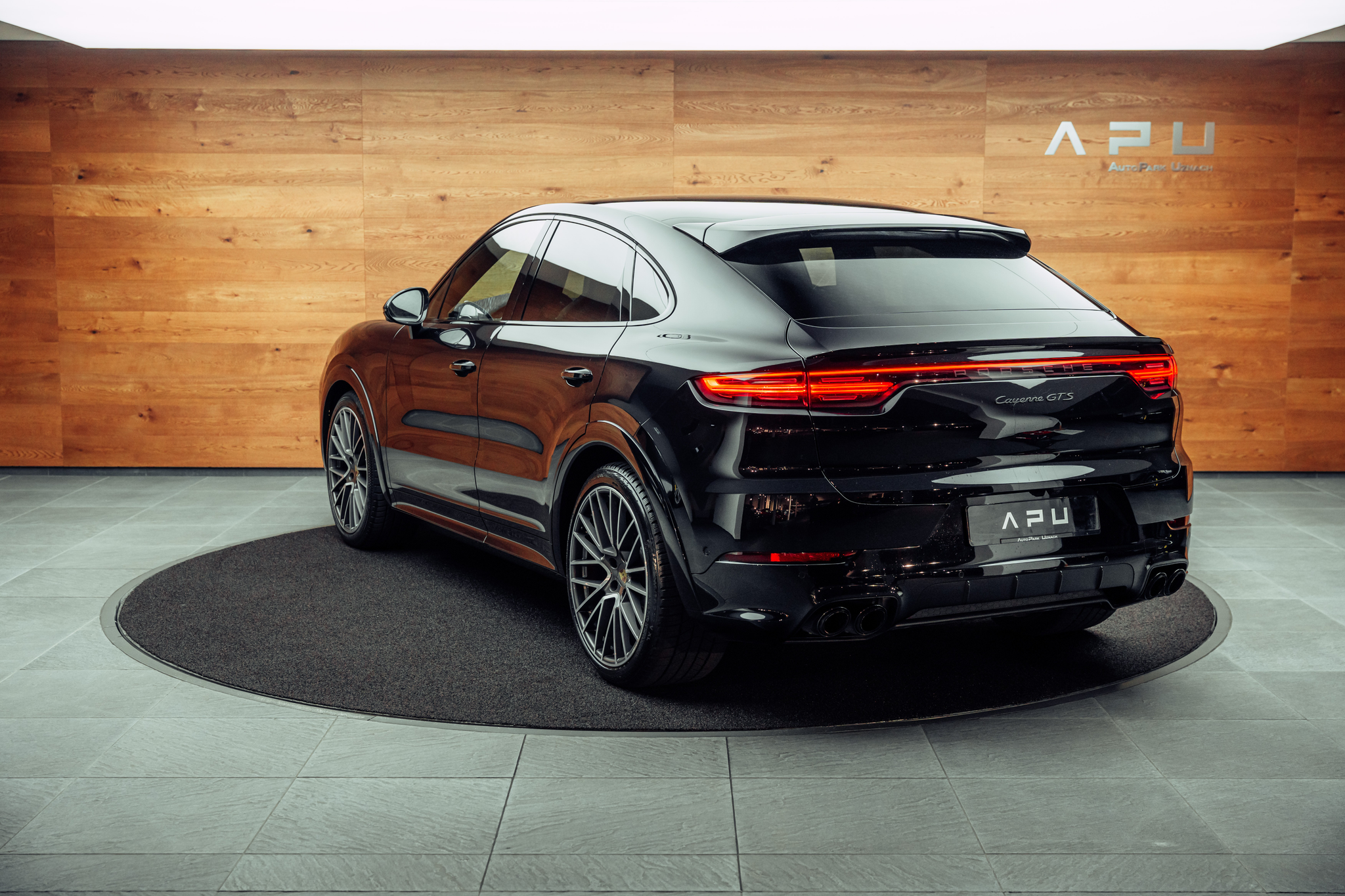 listing desktop thumbnail image 2