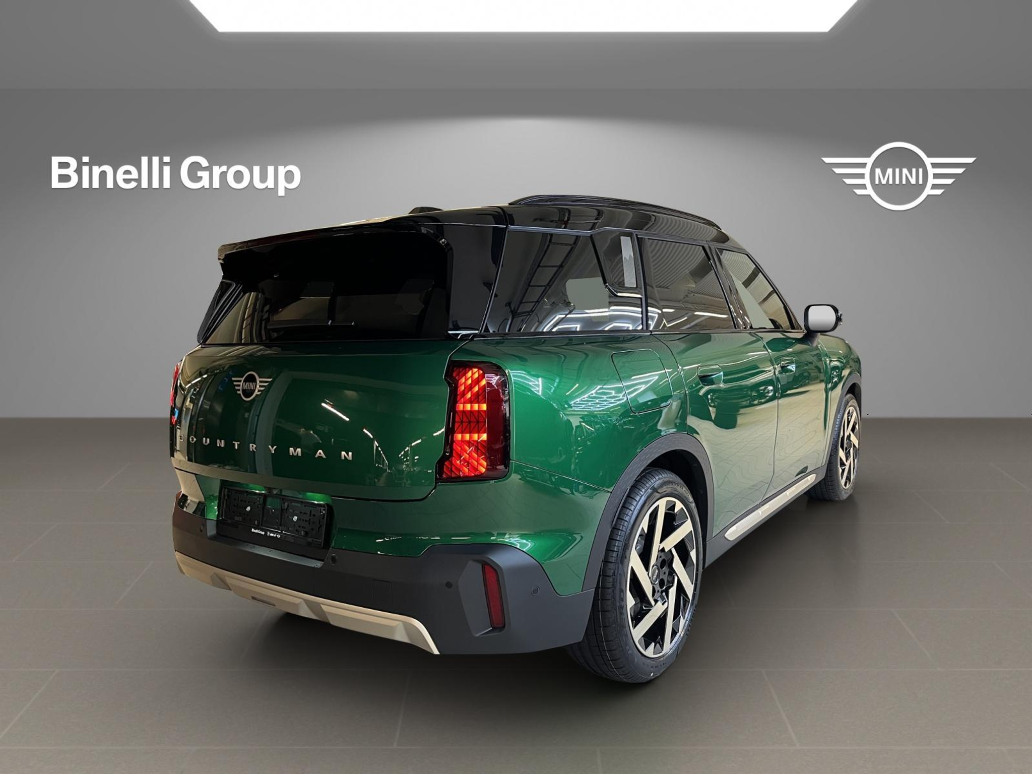 listing desktop thumbnail image 4