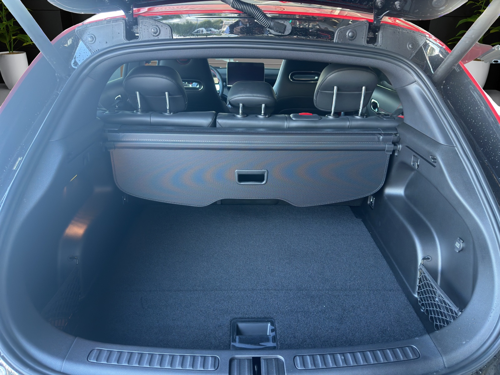 listing desktop thumbnail image 14